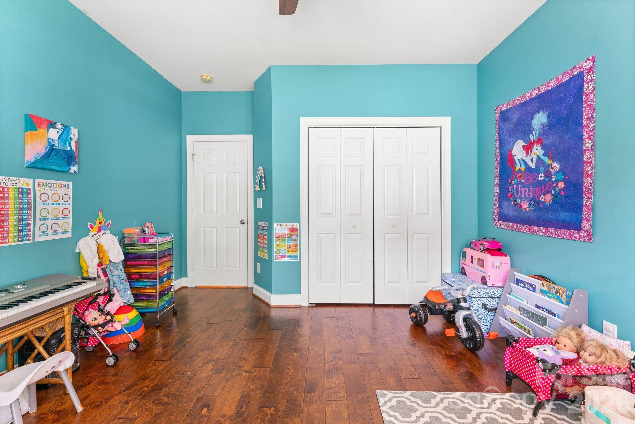 1900 Austin Place Lane — Winston Salem