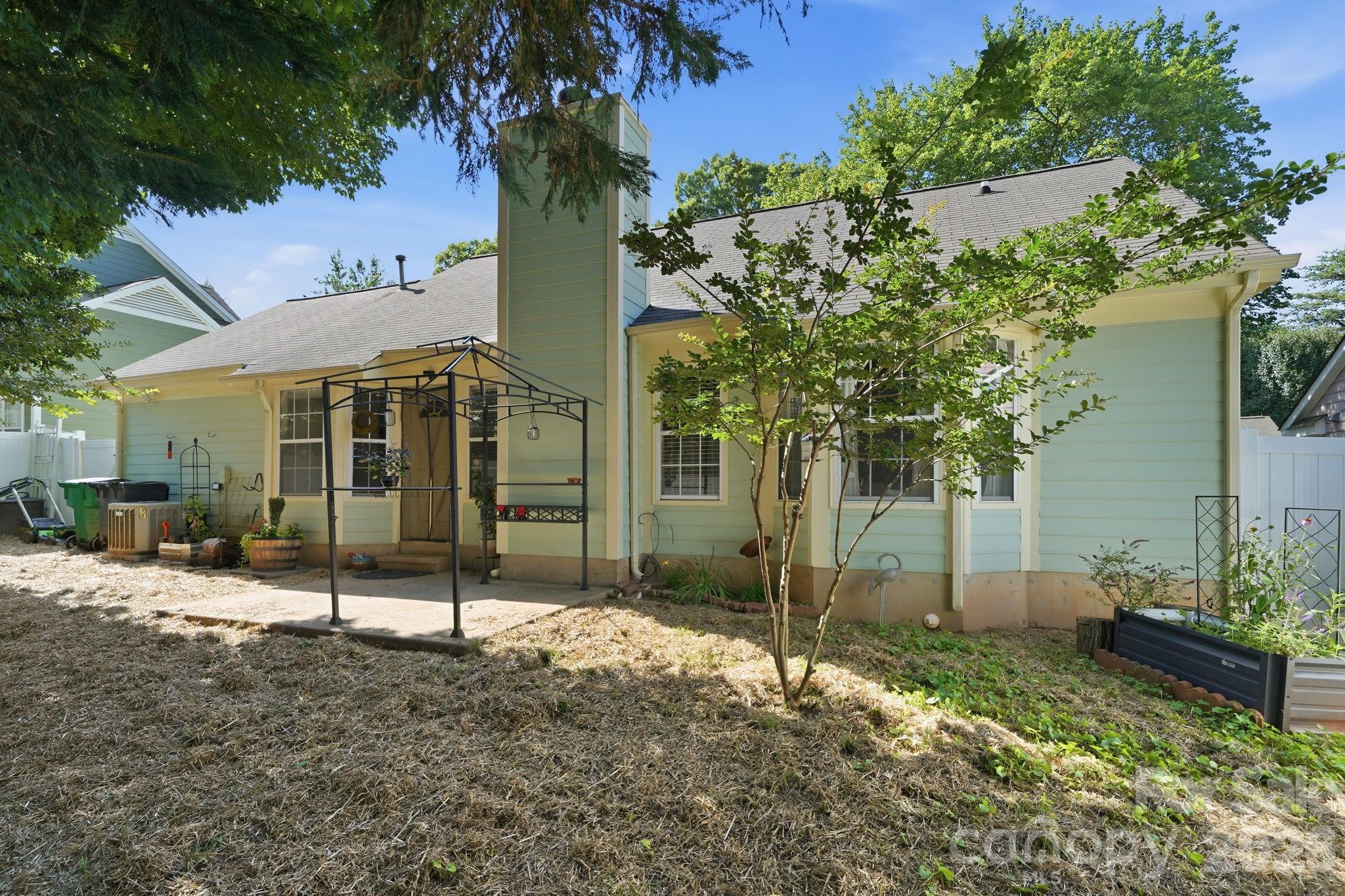 5701 Ebley Lane — Charlotte