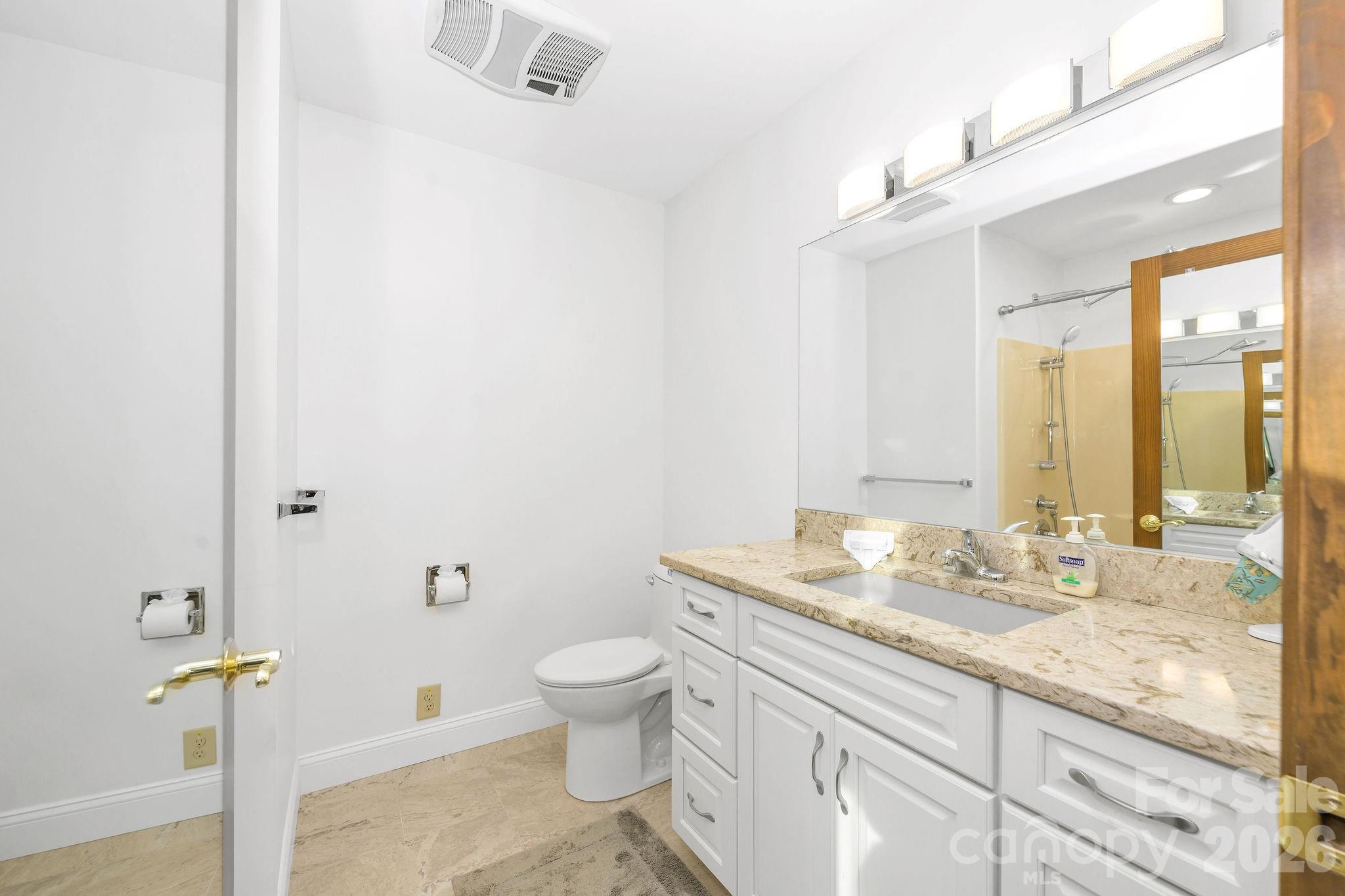 2831 Bethany Ford Road — Roaring River