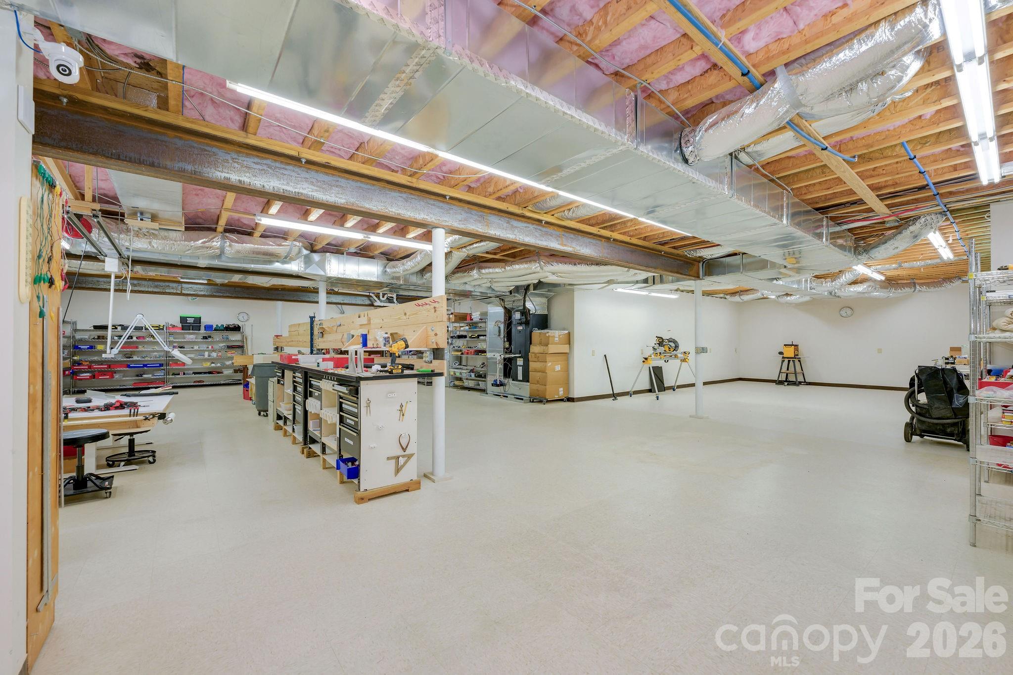 2831 Bethany Ford Road — Roaring River