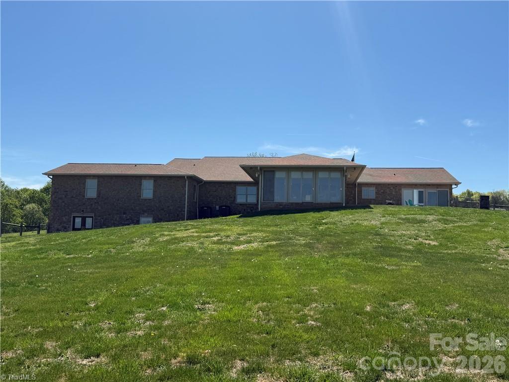 2831 Bethany Ford Road — Roaring River