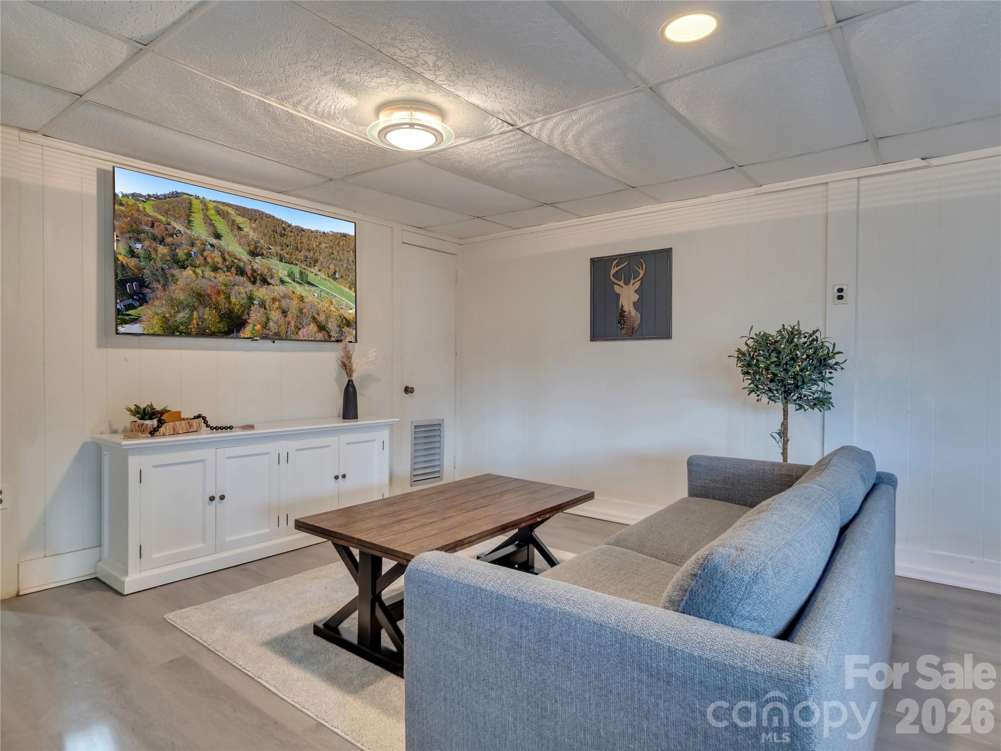 101 Upper Grouse Ridge Road — Beech Mountain