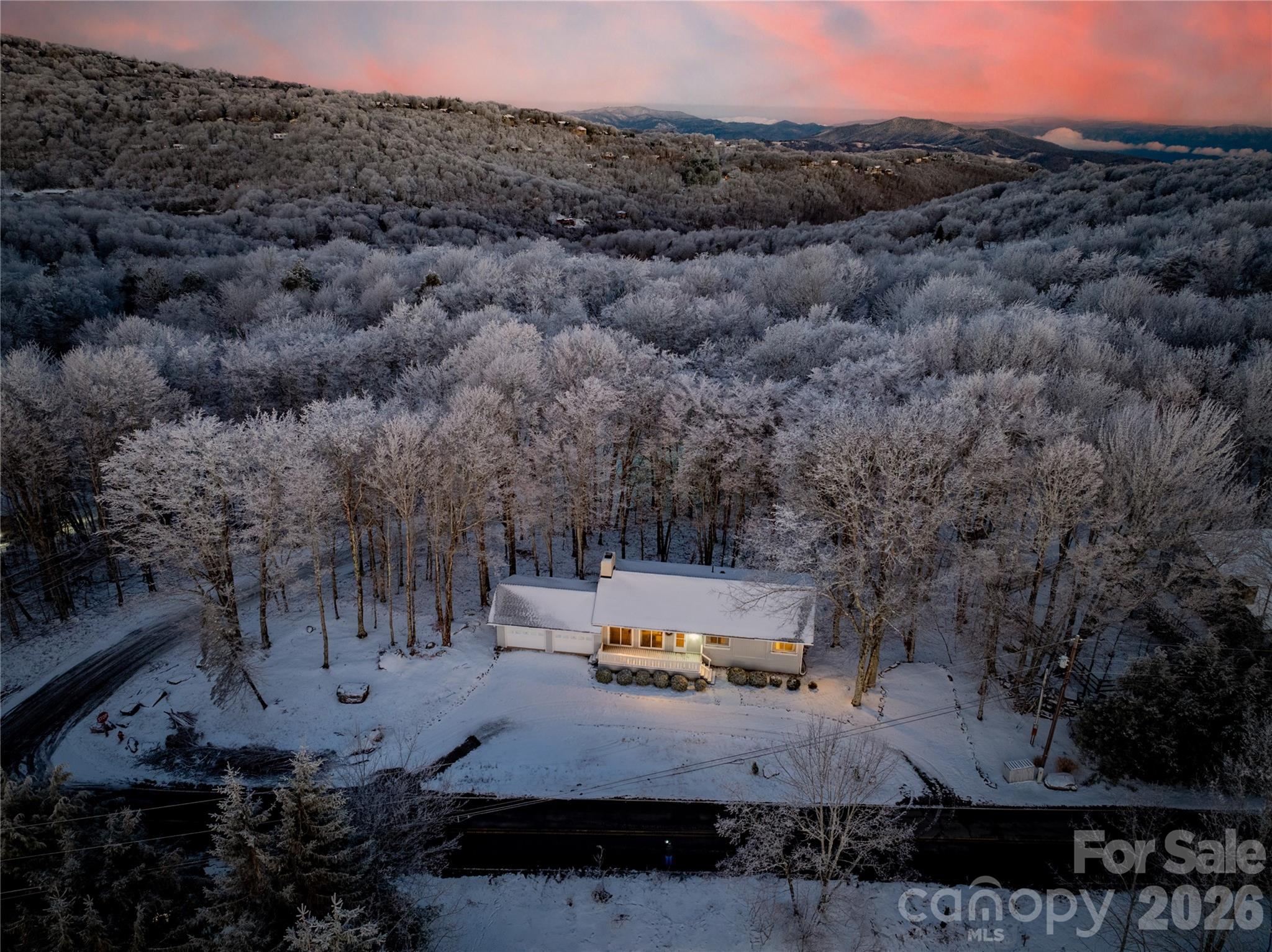 101 Upper Grouse Ridge Road — Beech Mountain