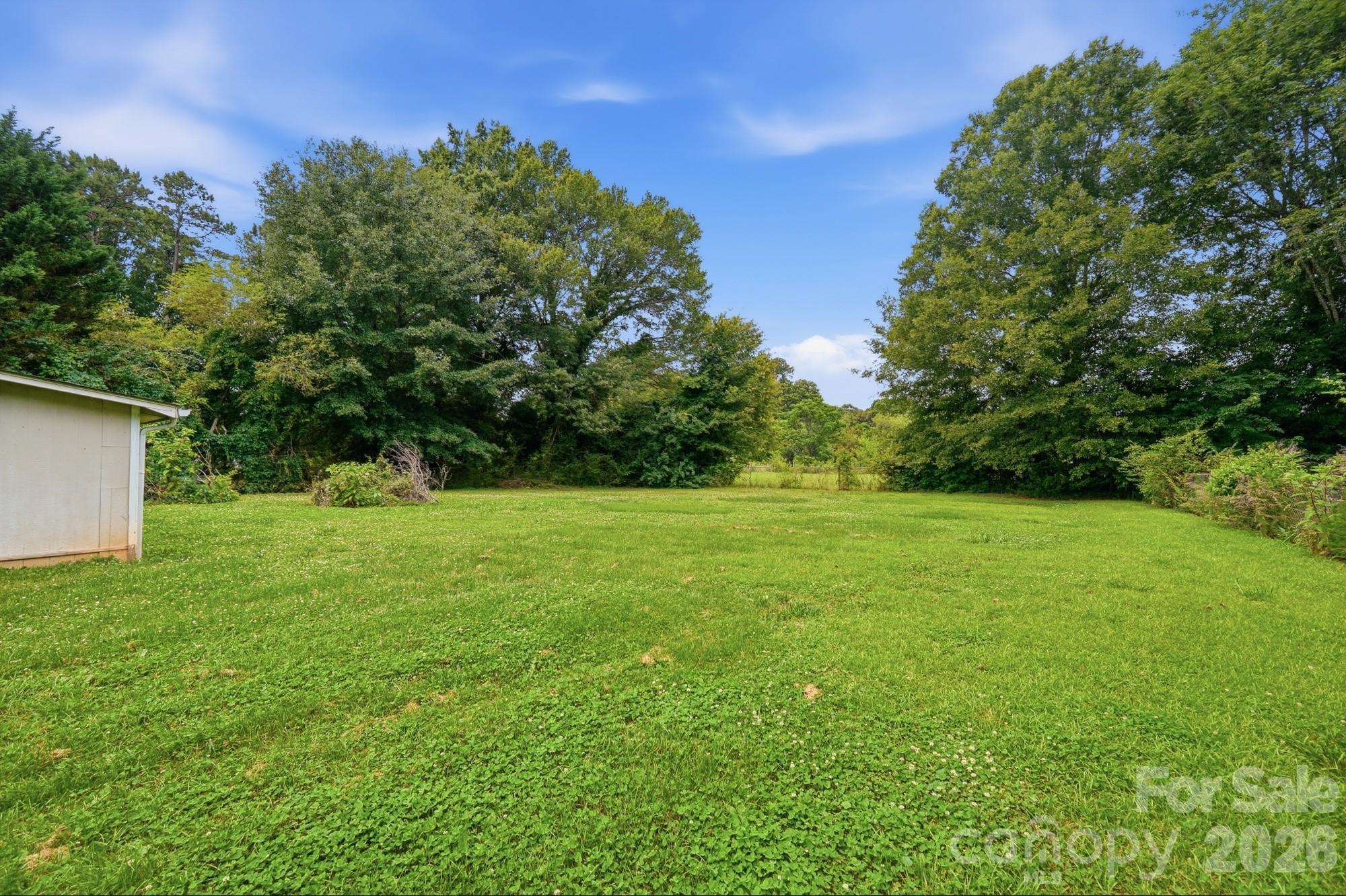 913 Harper Road — Gastonia