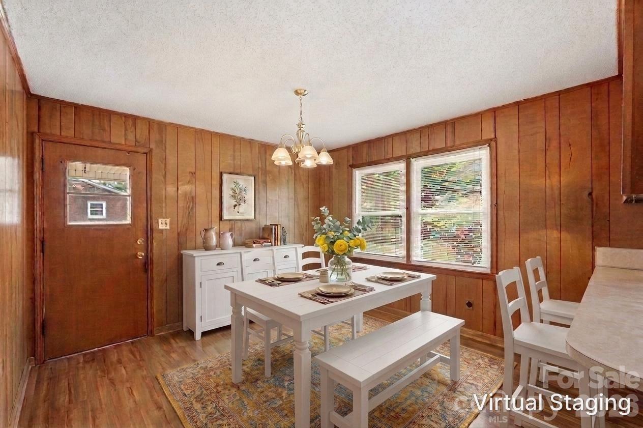913 Harper Road — Gastonia