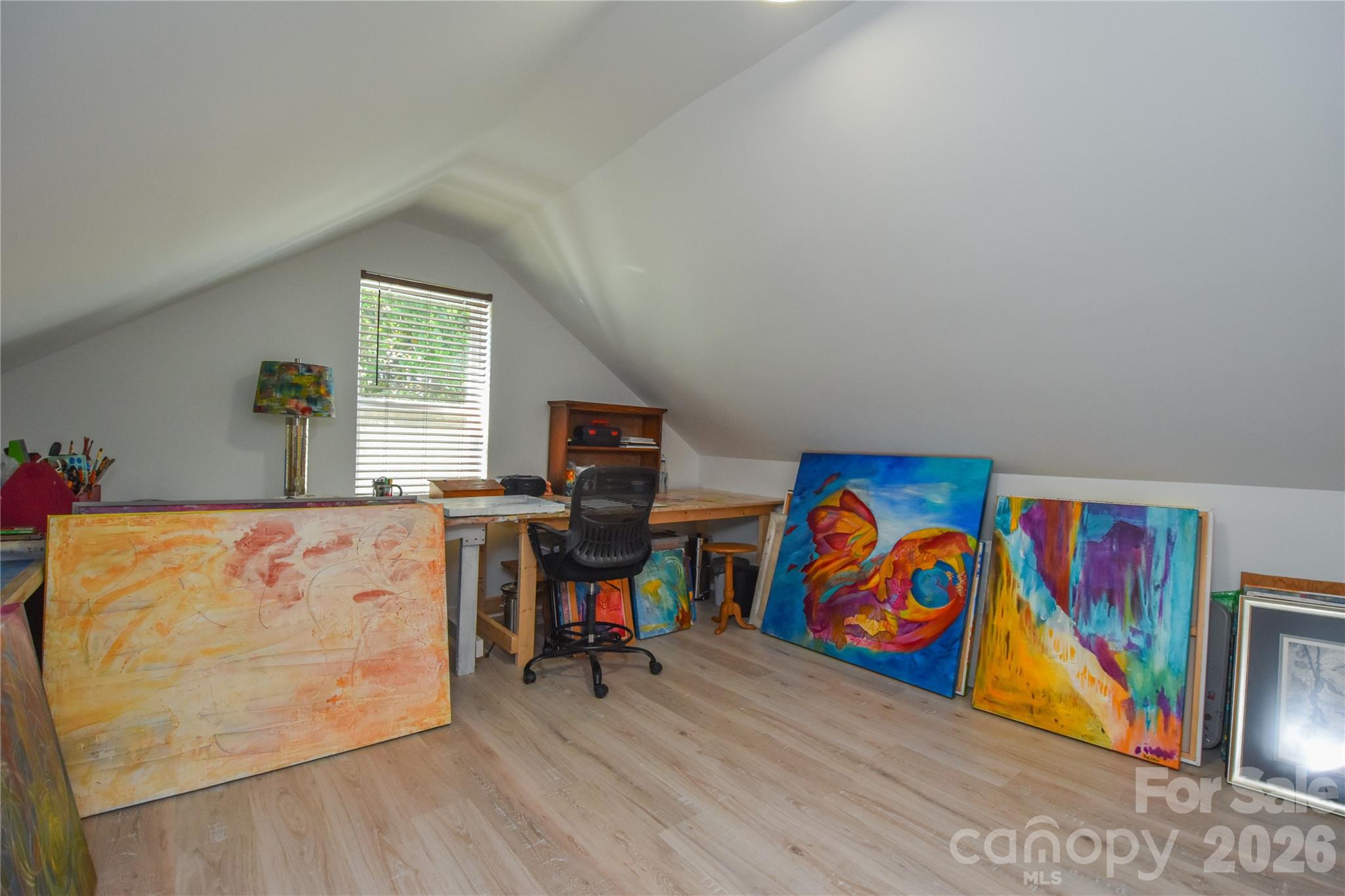 345 W Lowrance Avenue — Mooresville