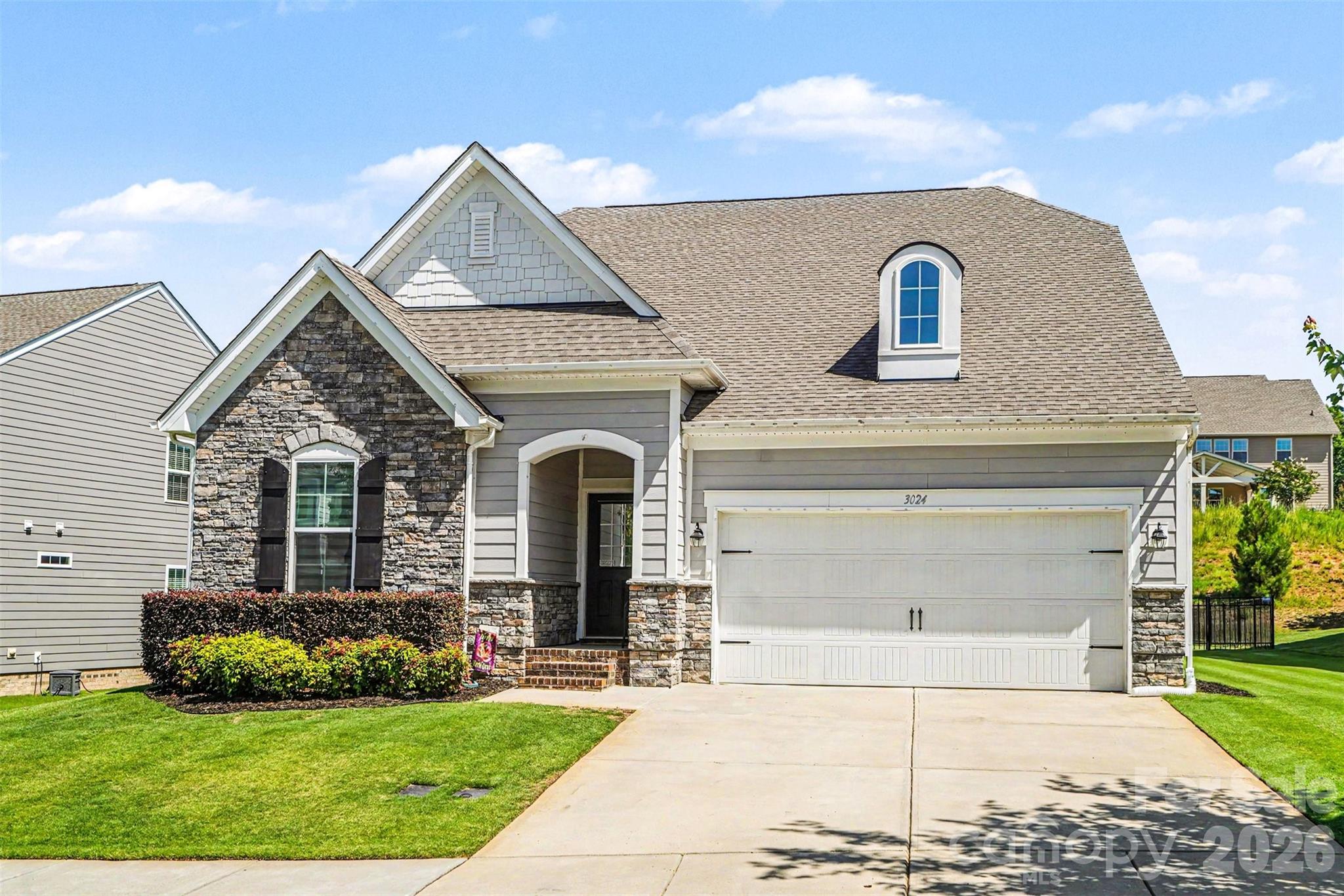 3024 Deep River Way — Waxhaw