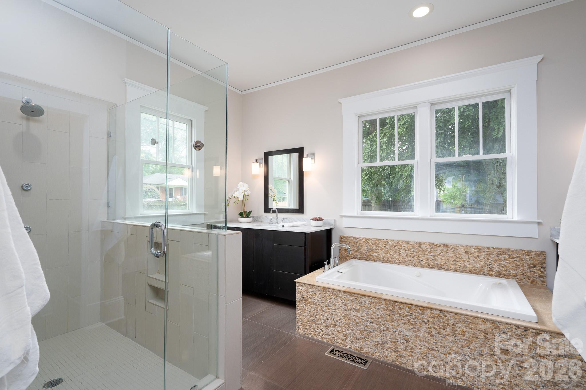 1128 E 35th Street — Charlotte
