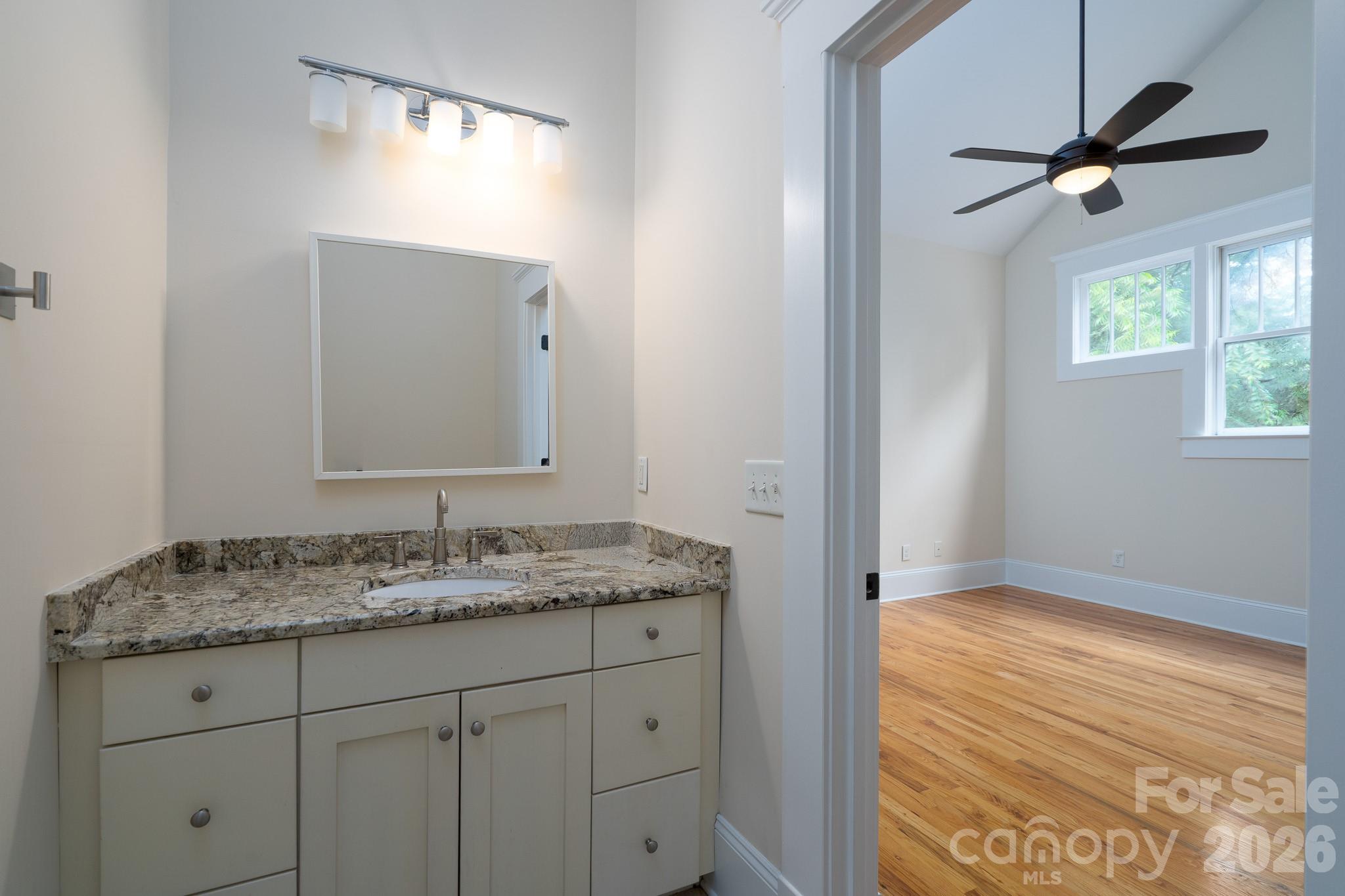 1128 E 35th Street — Charlotte