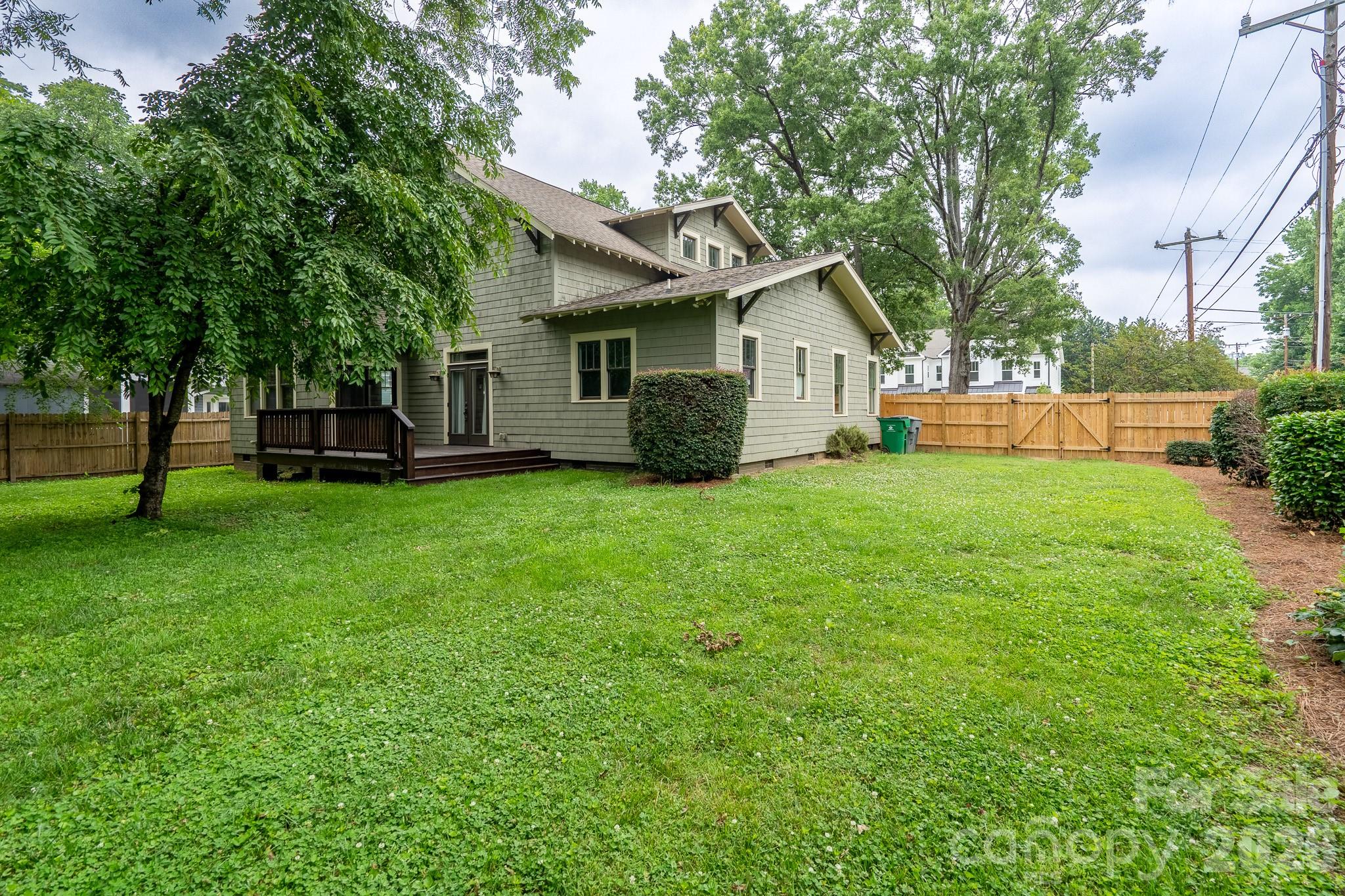 1128 E 35th Street — Charlotte