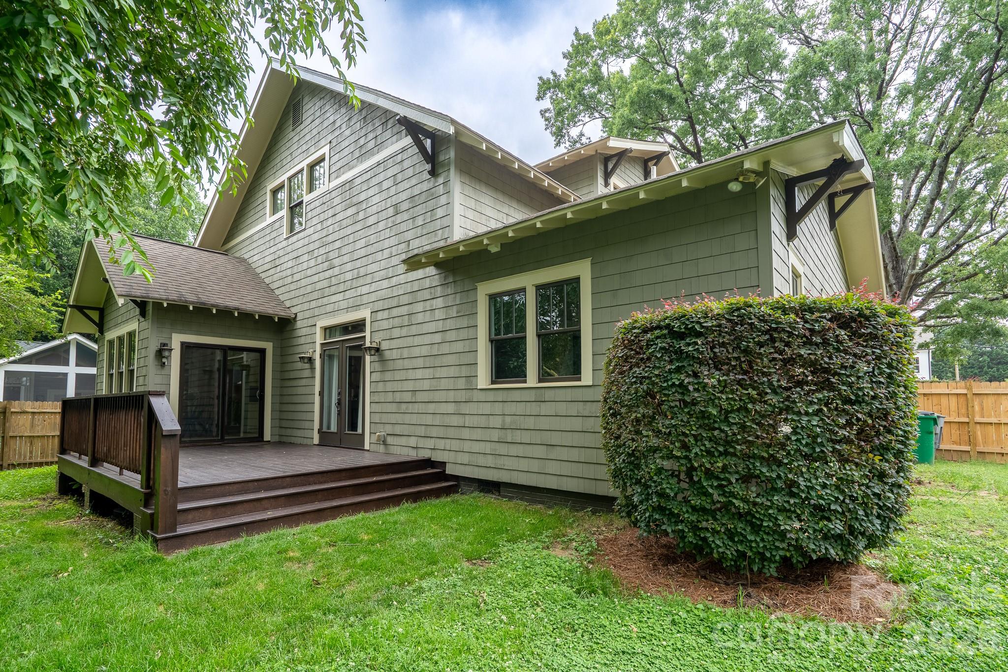 1128 E 35th Street — Charlotte