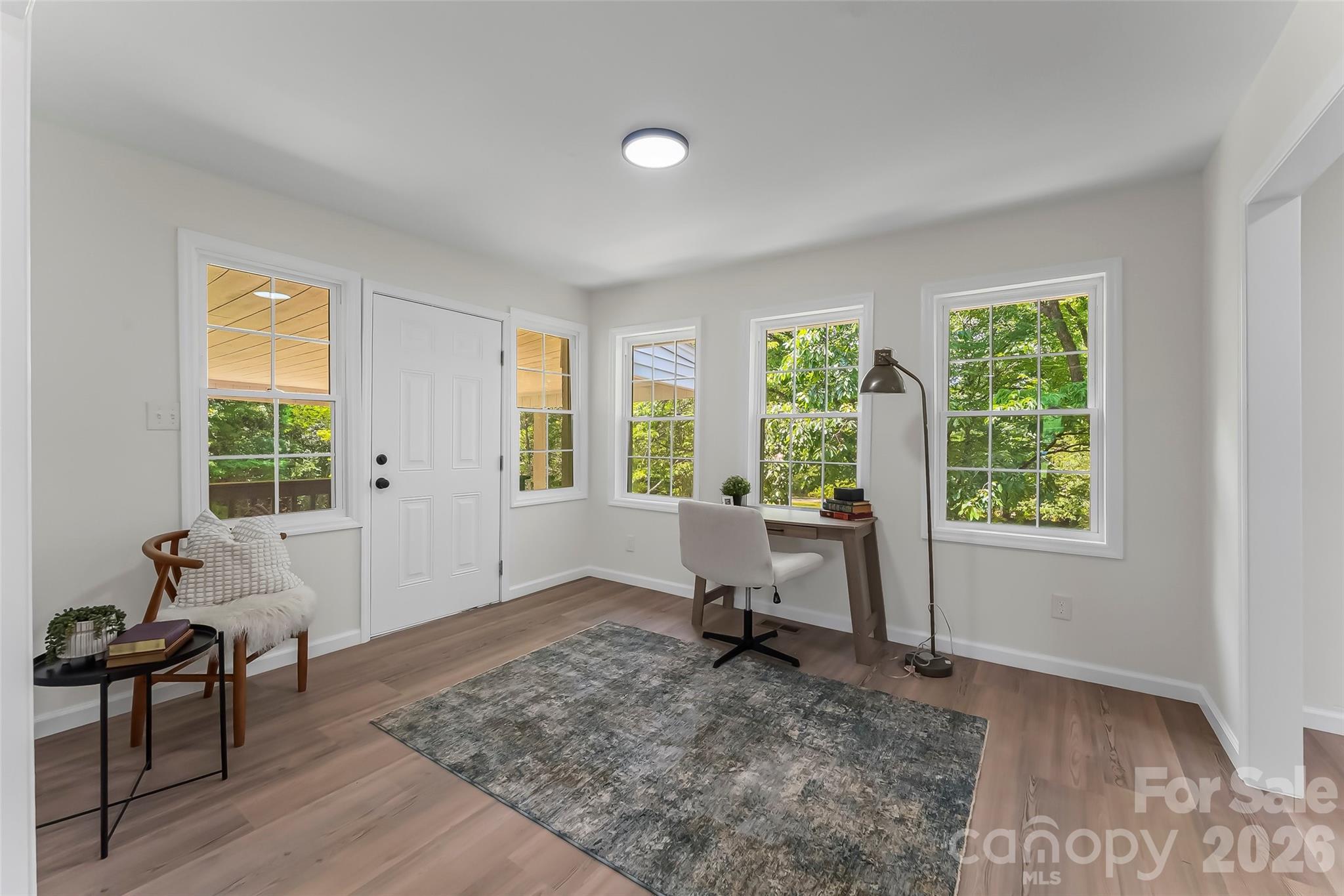 2705 Robinson Road — Newton