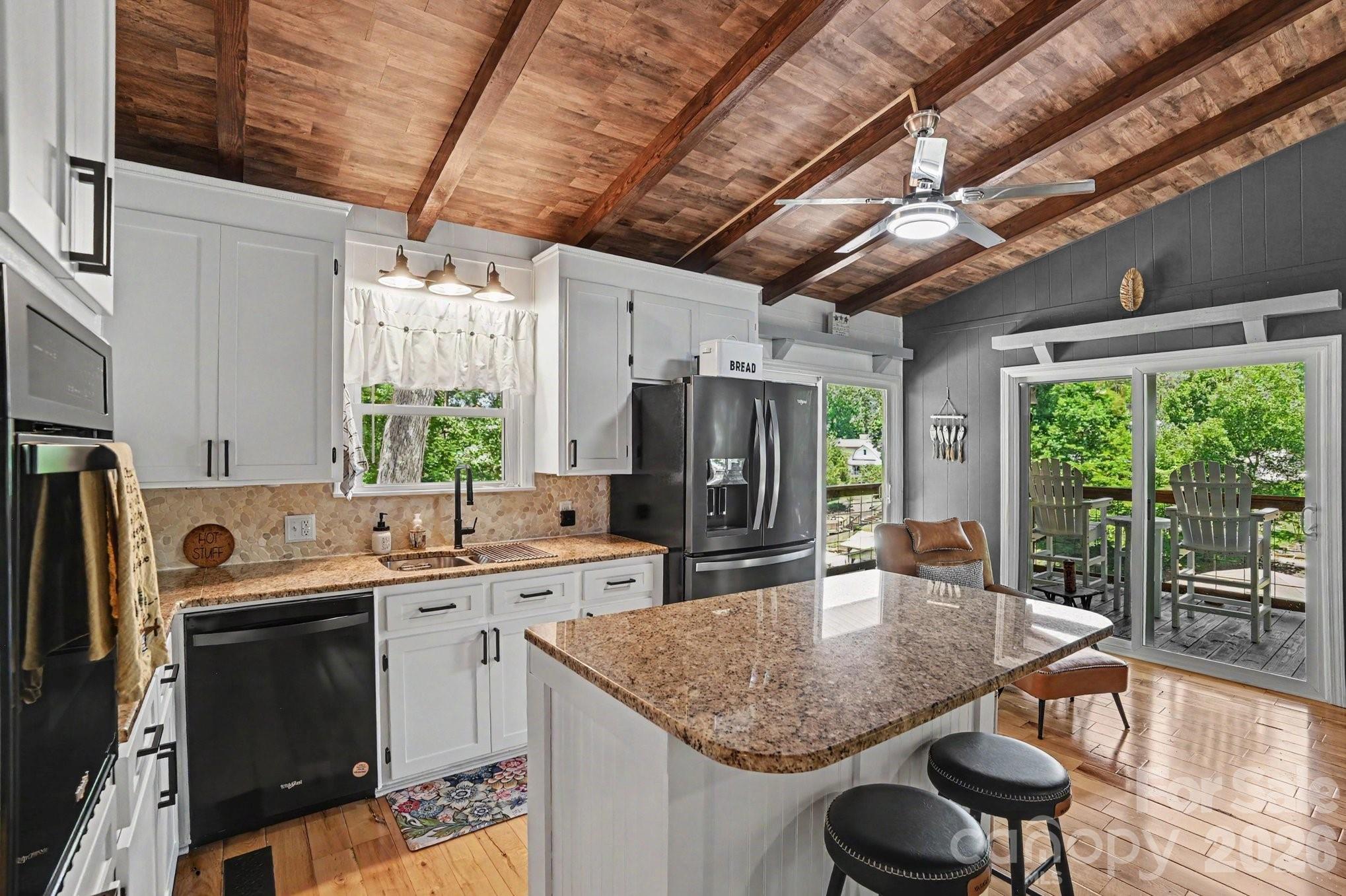 512 Deerfield Road — Mount Gilead