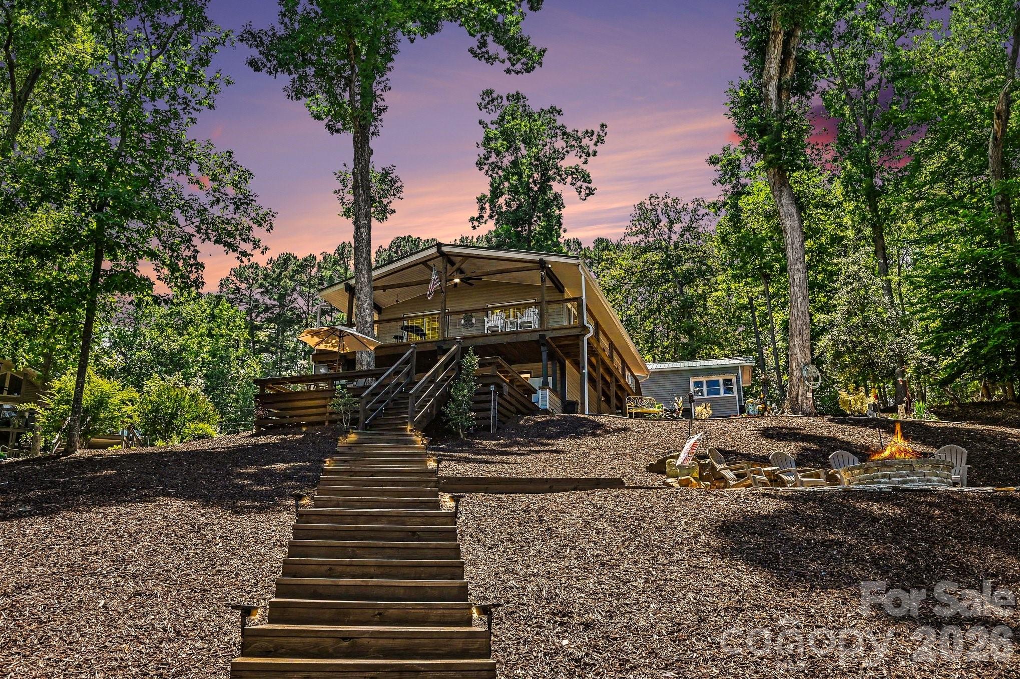 512 Deerfield Road — Mount Gilead