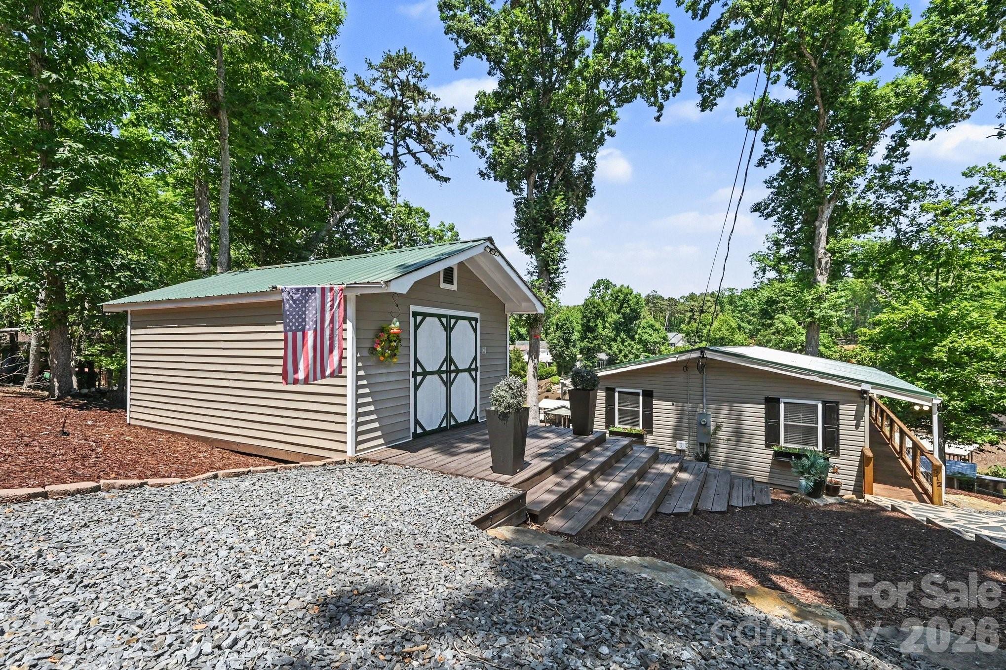 512 Deerfield Road — Mount Gilead