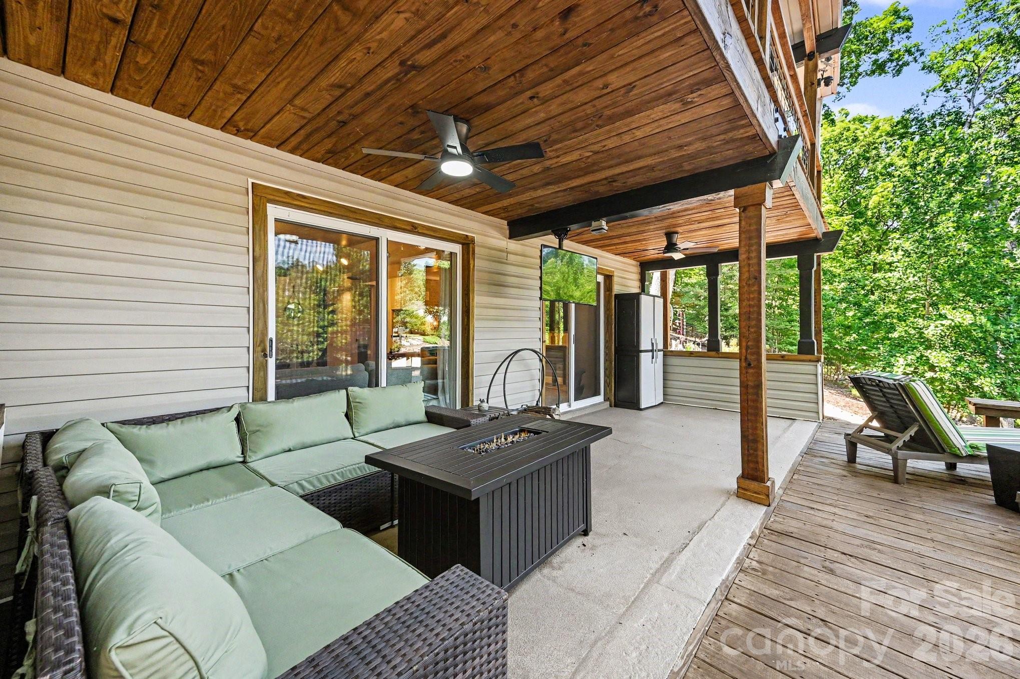 512 Deerfield Road — Mount Gilead