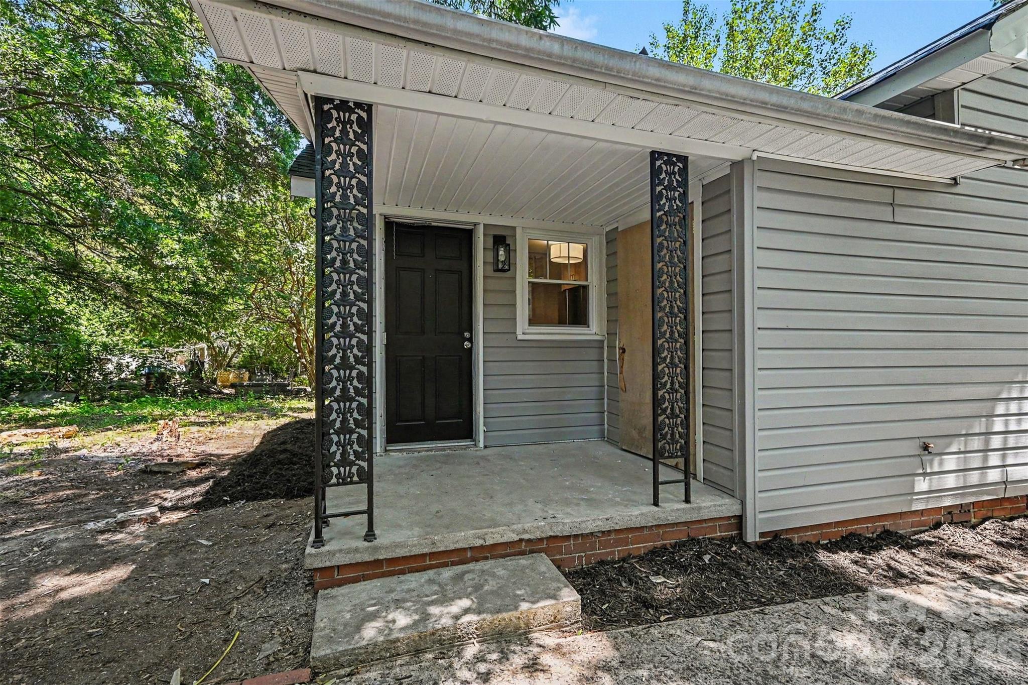 1 Bird Street — Rock Hill