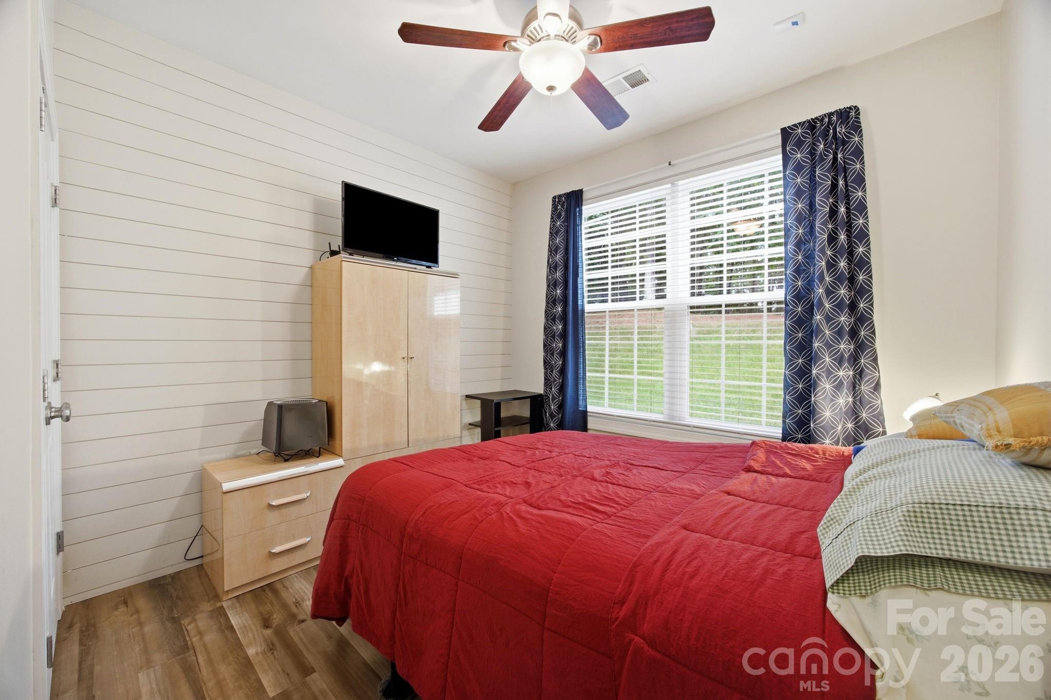 16106 Cloverleaf Court — Charlotte