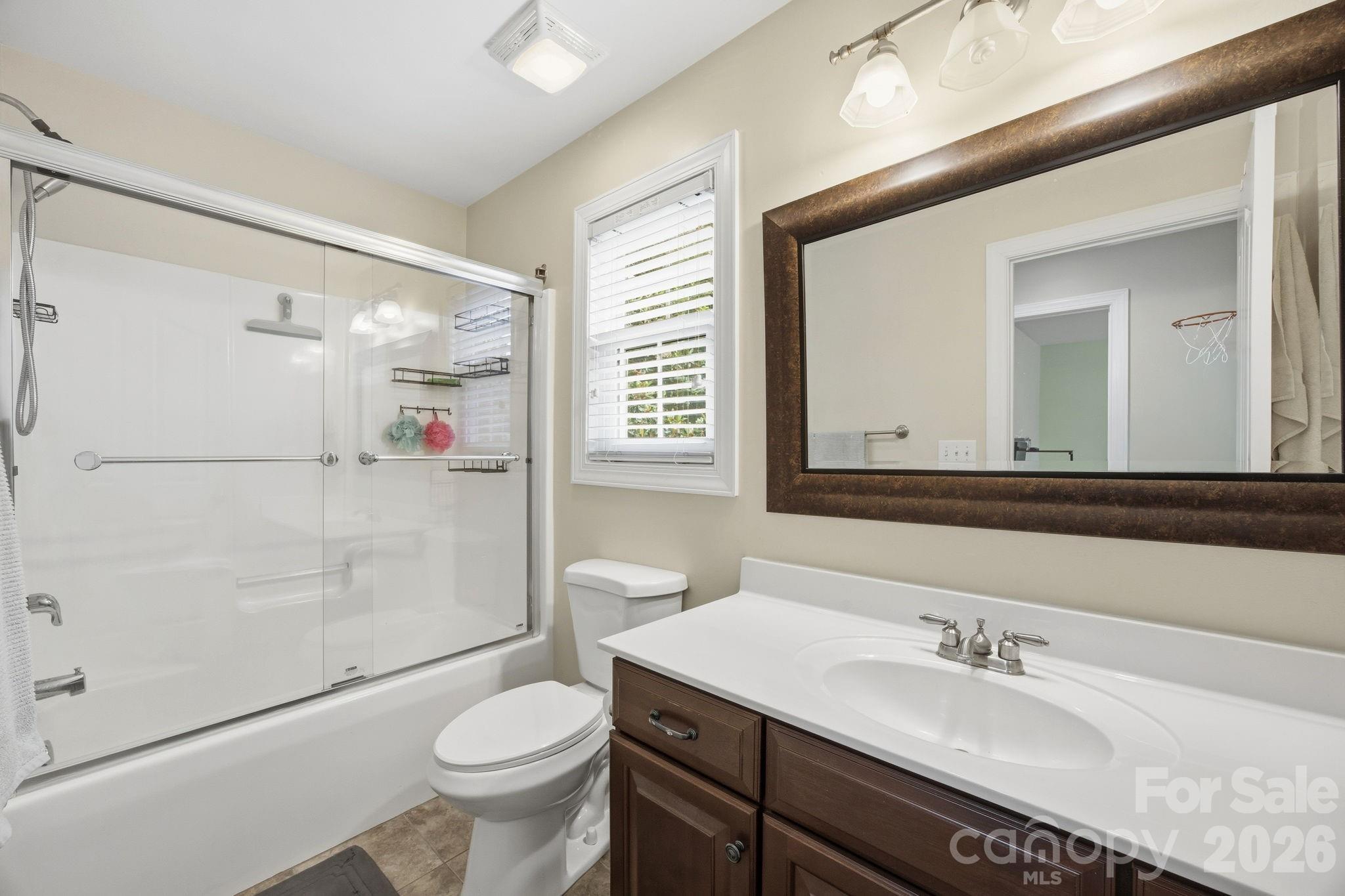 16106 Cloverleaf Court — Charlotte