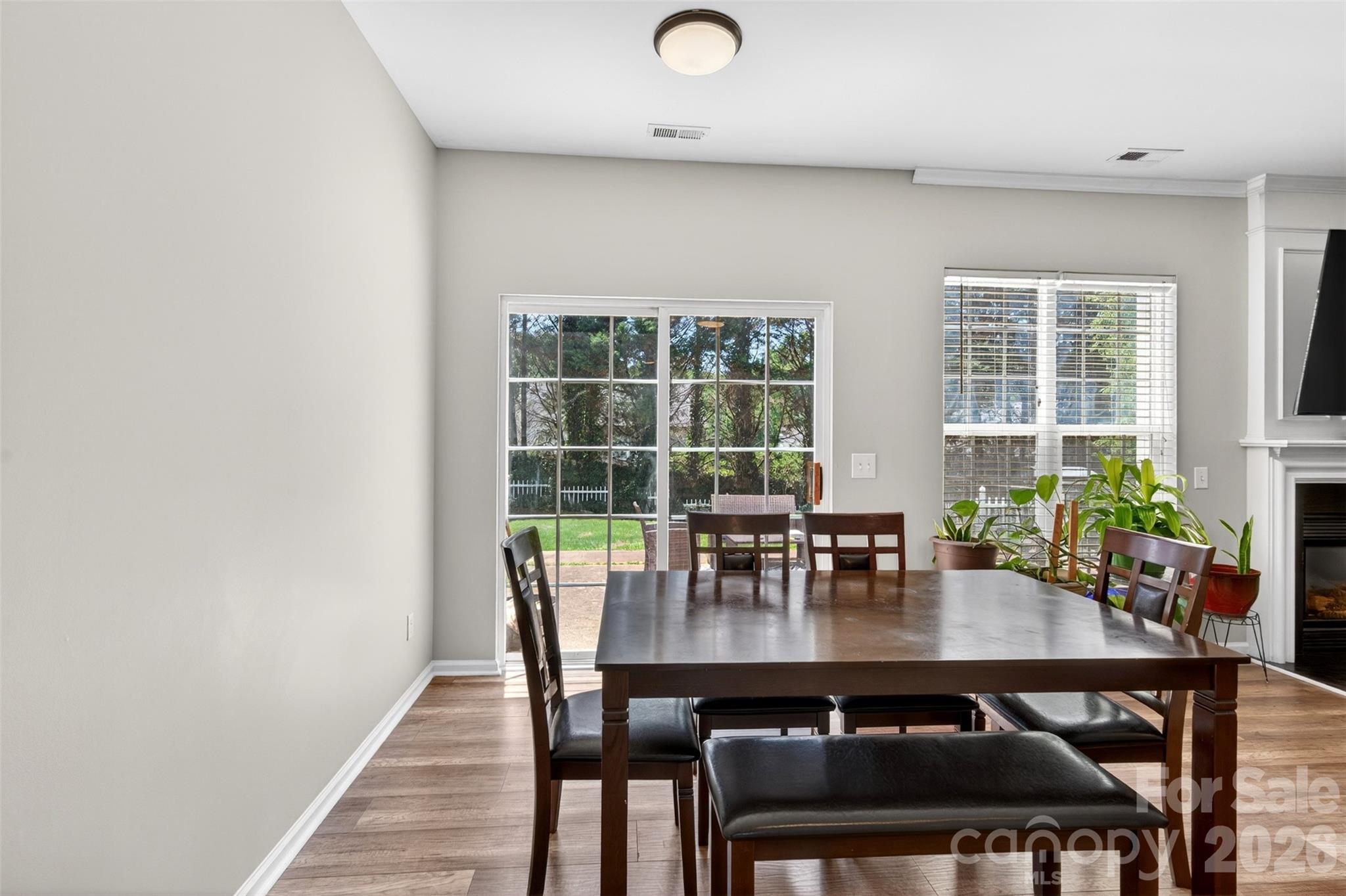 9204 Culcairn Road — Huntersville