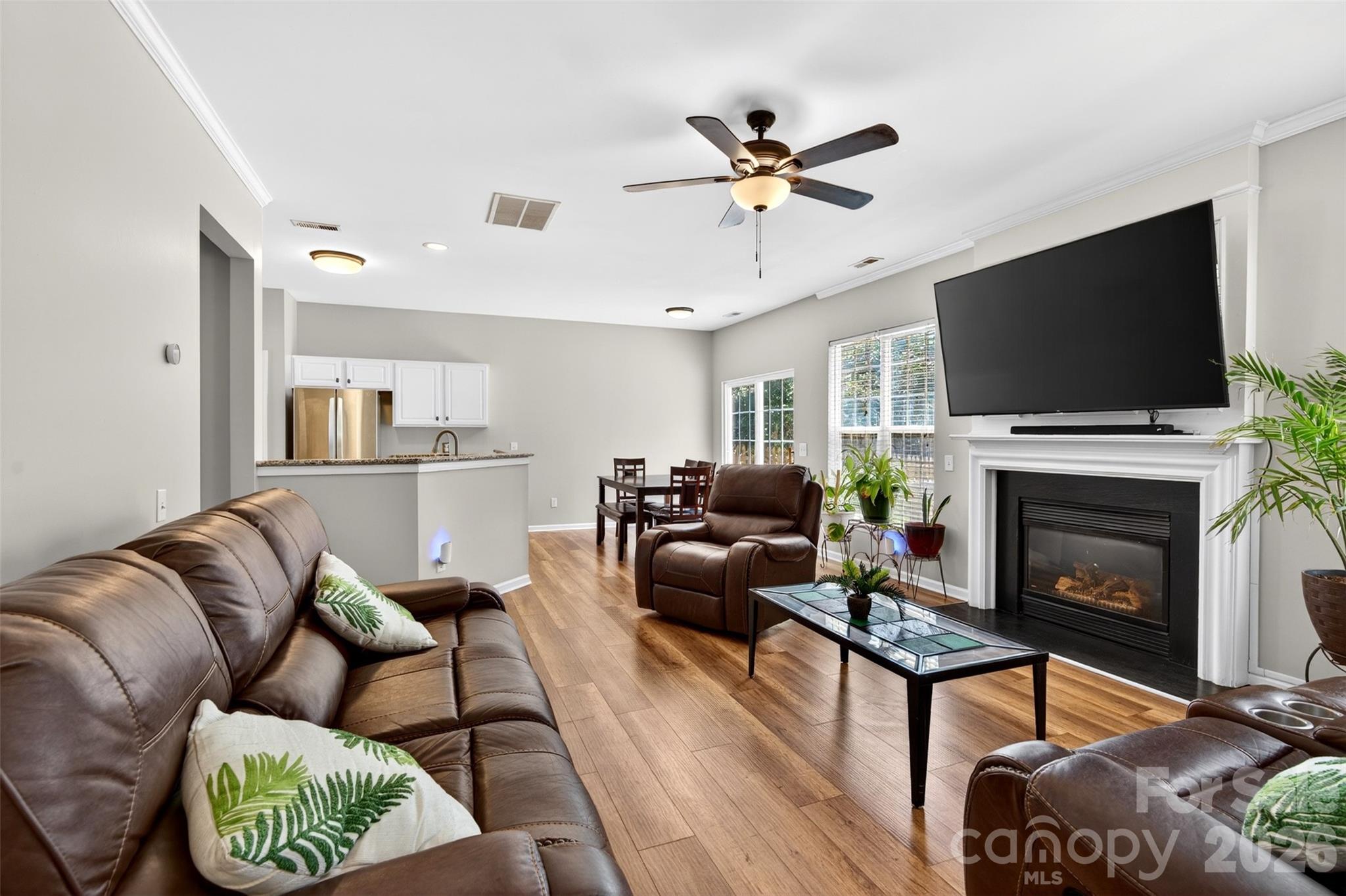 9204 Culcairn Road — Huntersville
