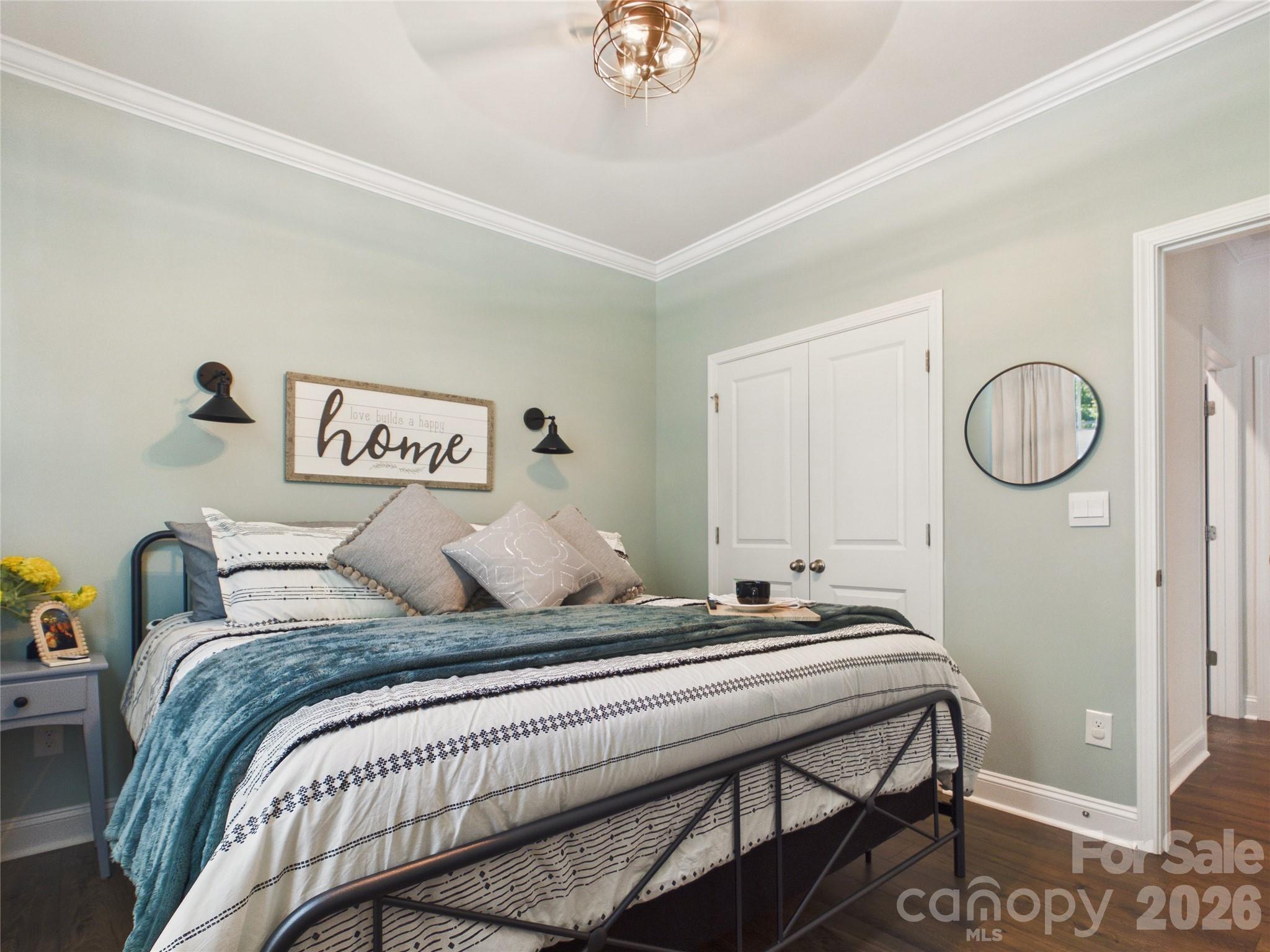 7880 Iron Road — Sherrills Ford
