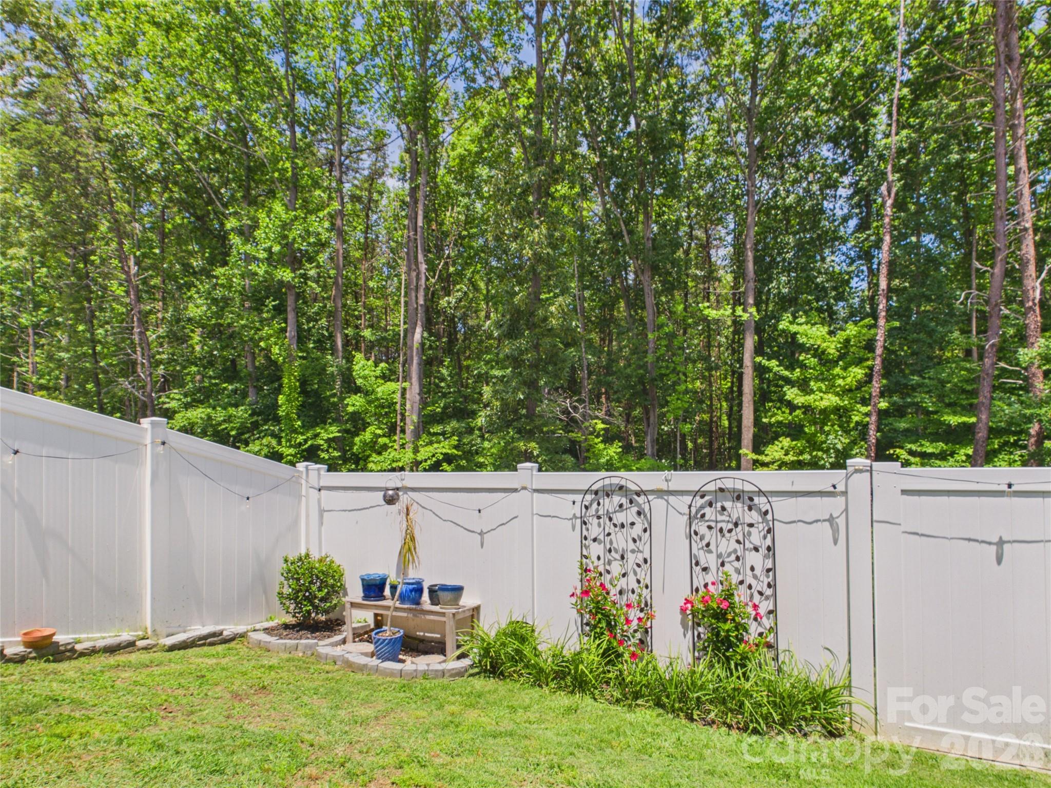 7880 Iron Road — Sherrills Ford