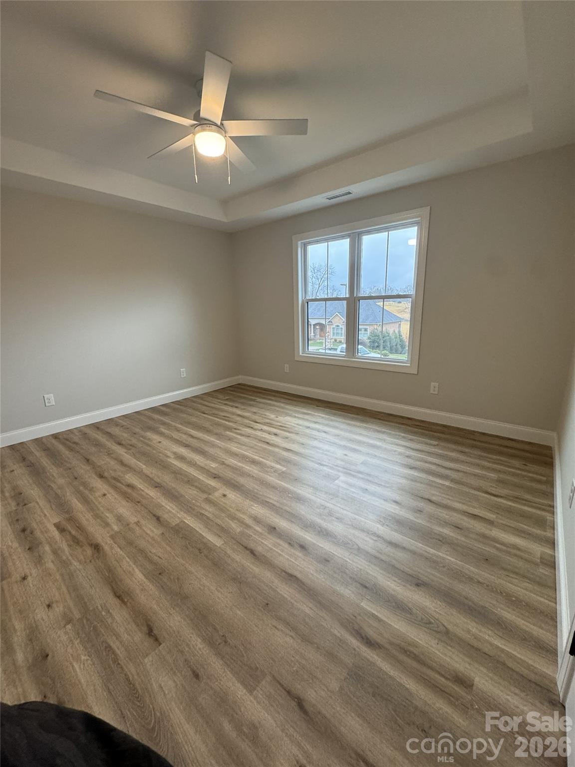 112 Wexford Pointe #5 — Hickory