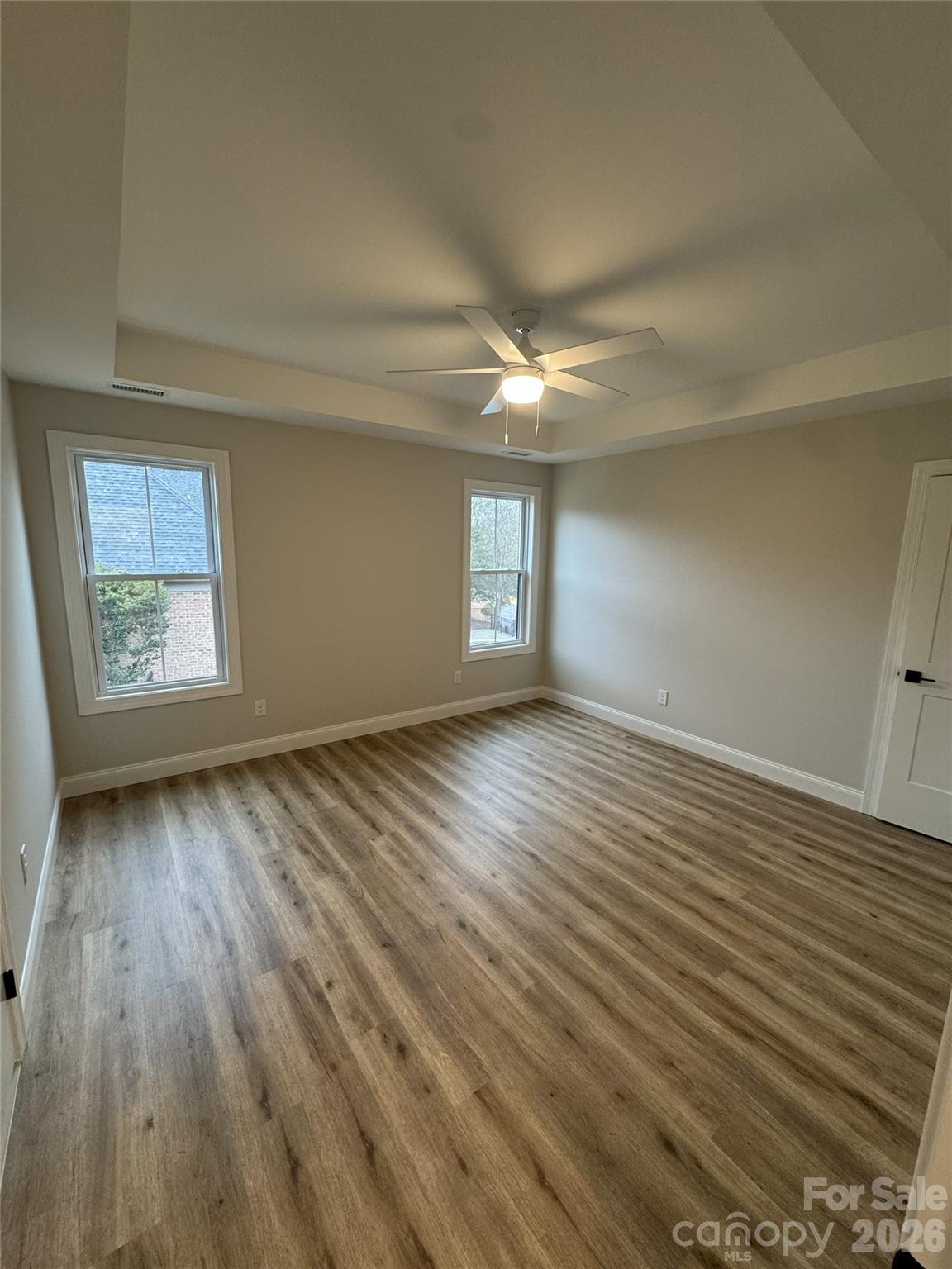 112 Wexford Pointe #5 — Hickory