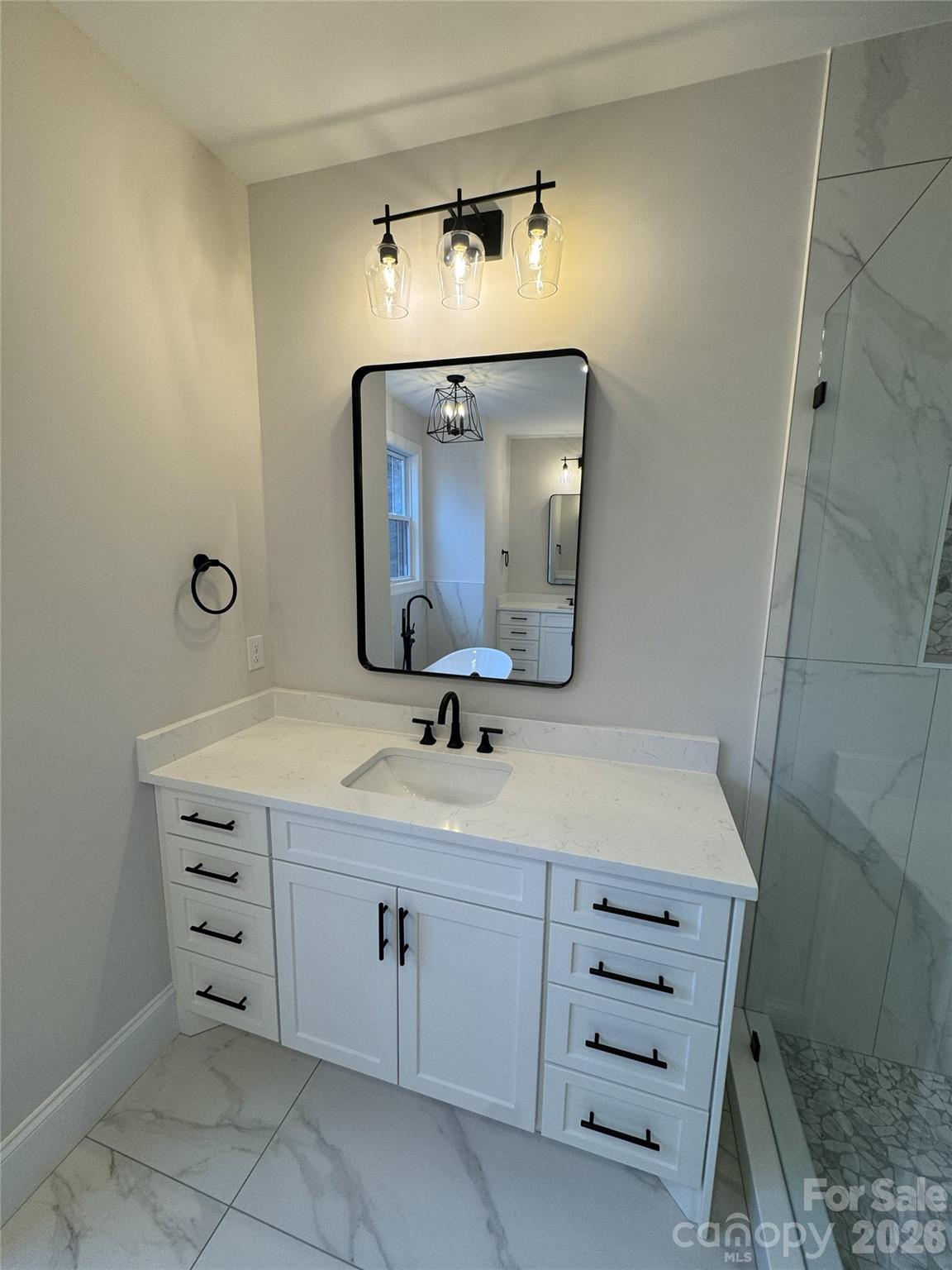 112 Wexford Pointe #5 — Hickory