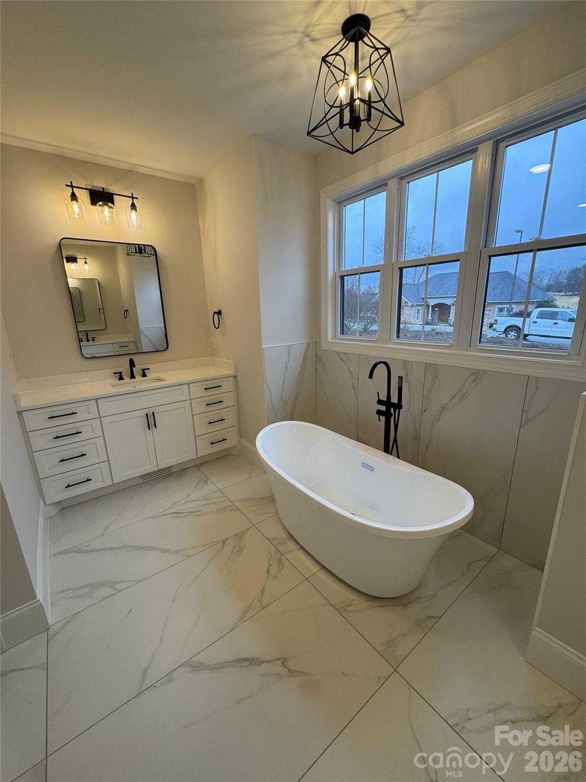 112 Wexford Pointe #5 — Hickory