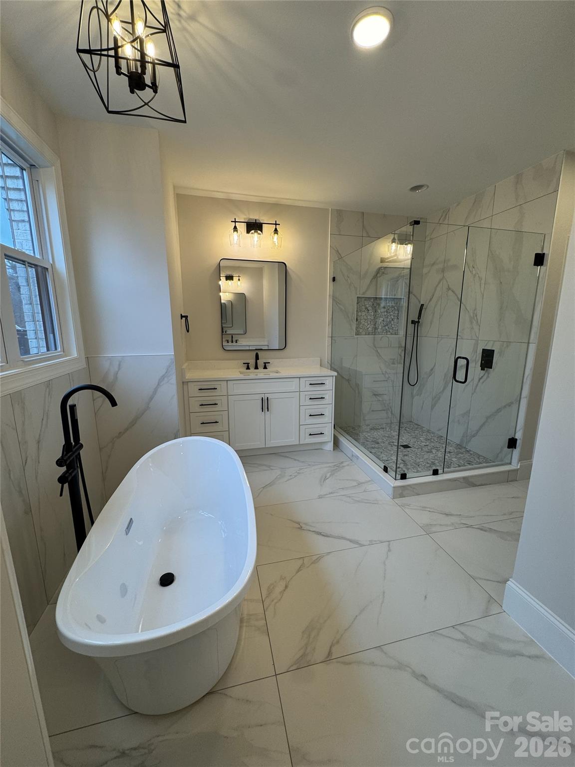 112 Wexford Pointe #5 — Hickory