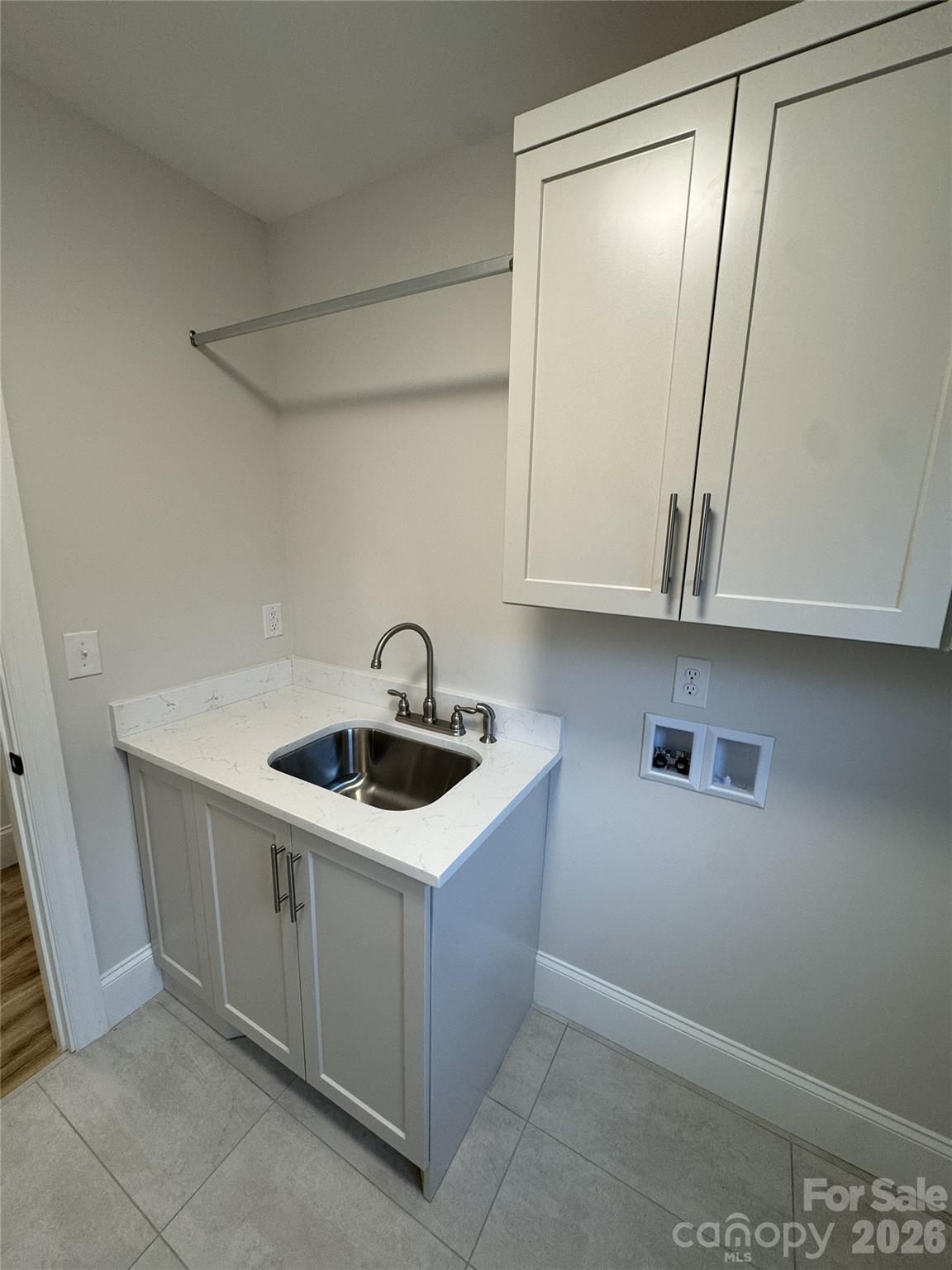 112 Wexford Pointe #5 — Hickory