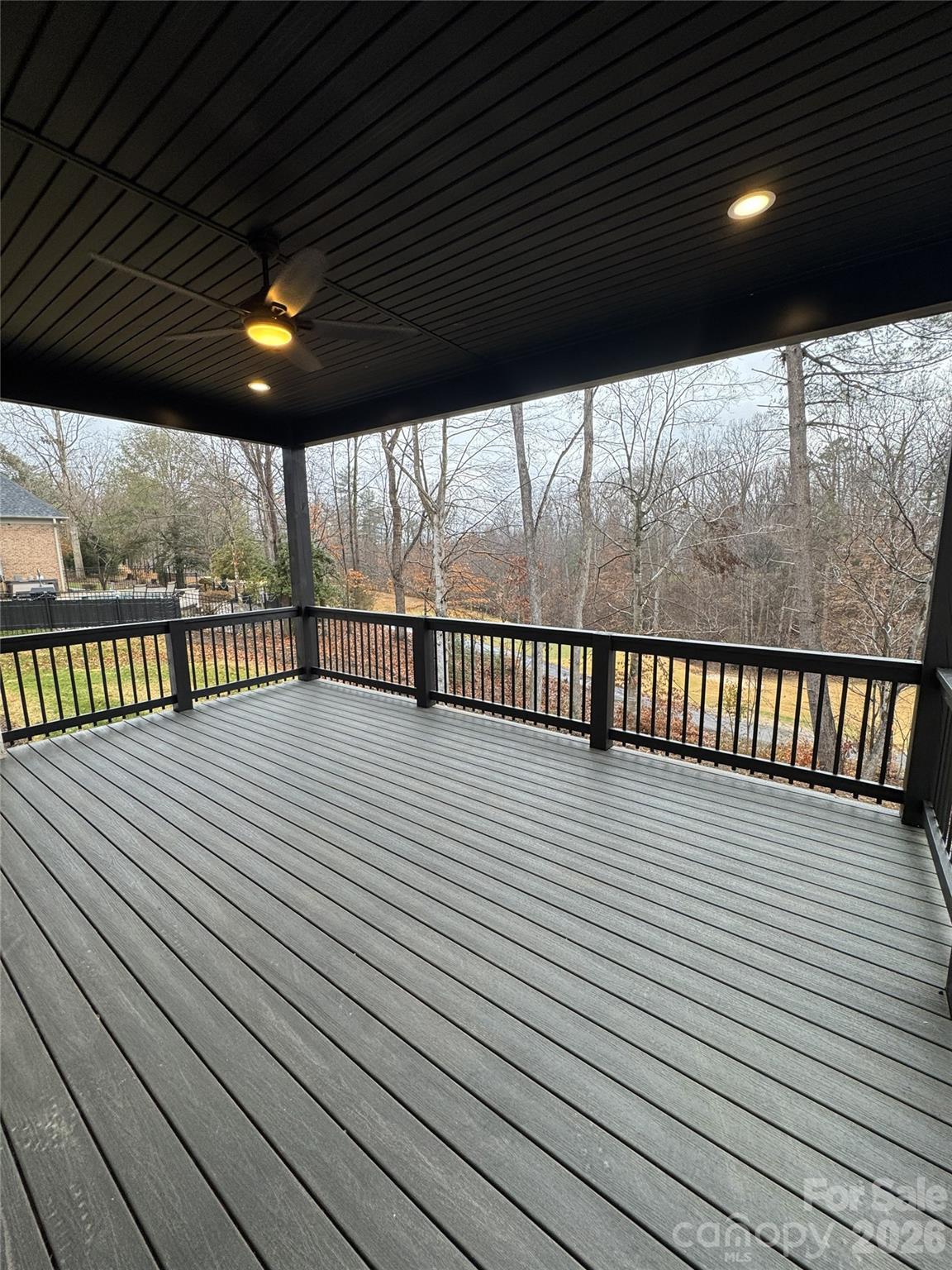 112 Wexford Pointe #5 — Hickory
