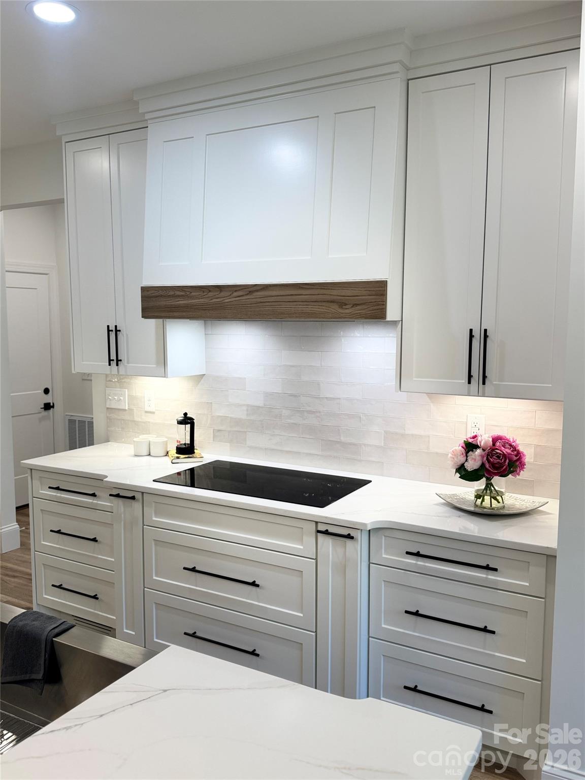 112 Wexford Pointe #5 — Hickory
