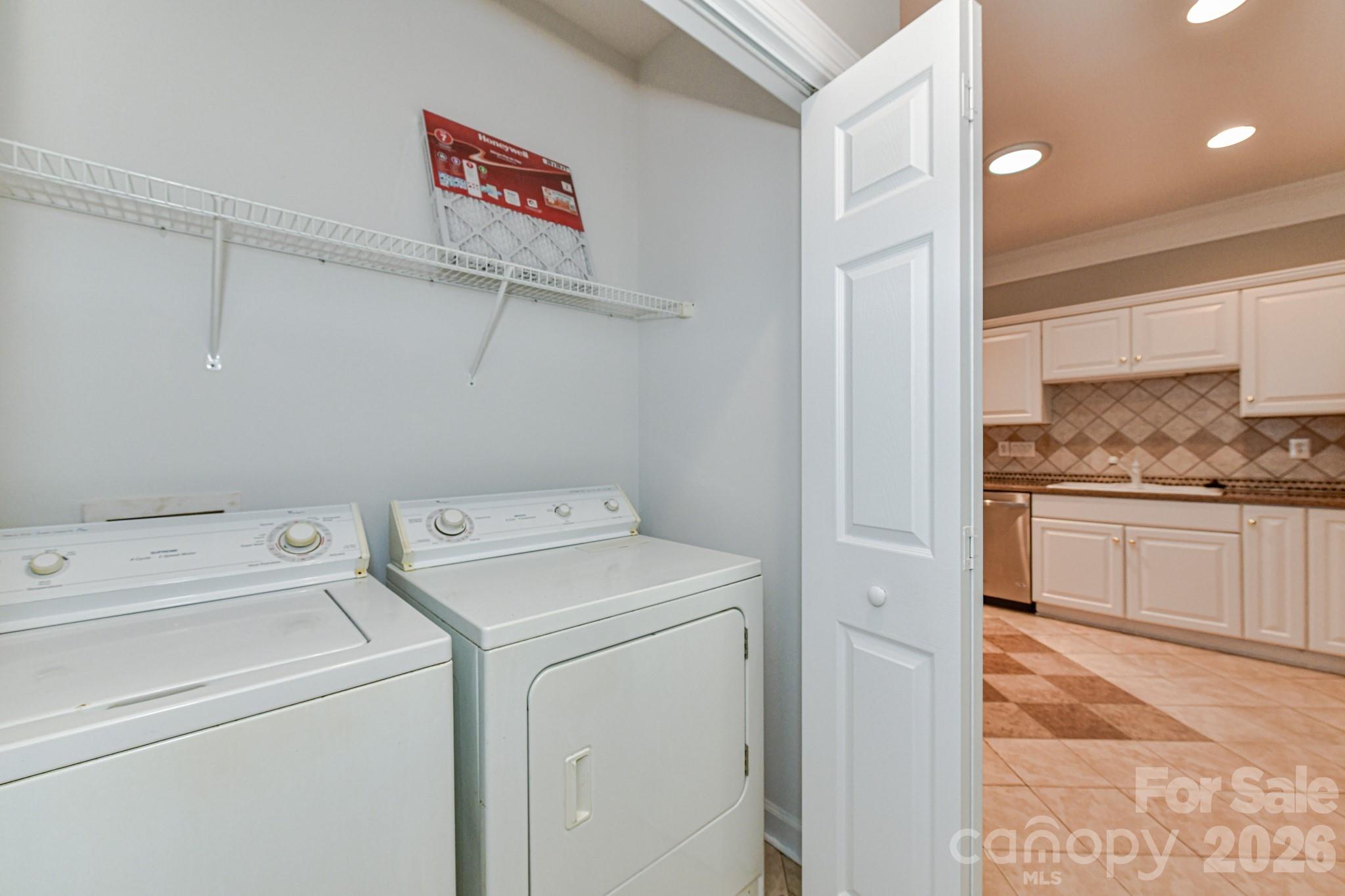 8629 Windsor Ridge Drive — Charlotte