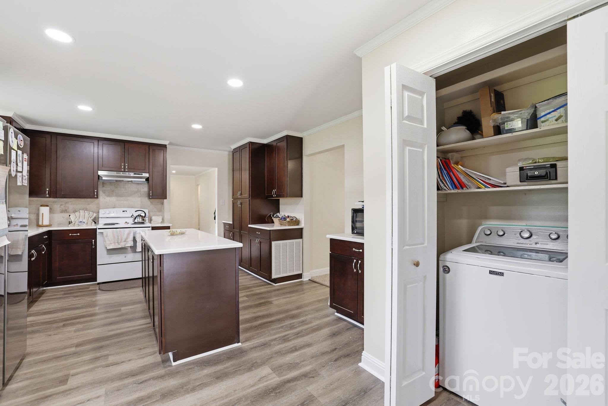 364 Dana Drive — Catawba