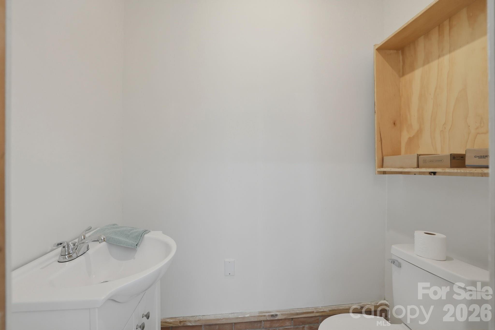 364 Dana Drive — Catawba