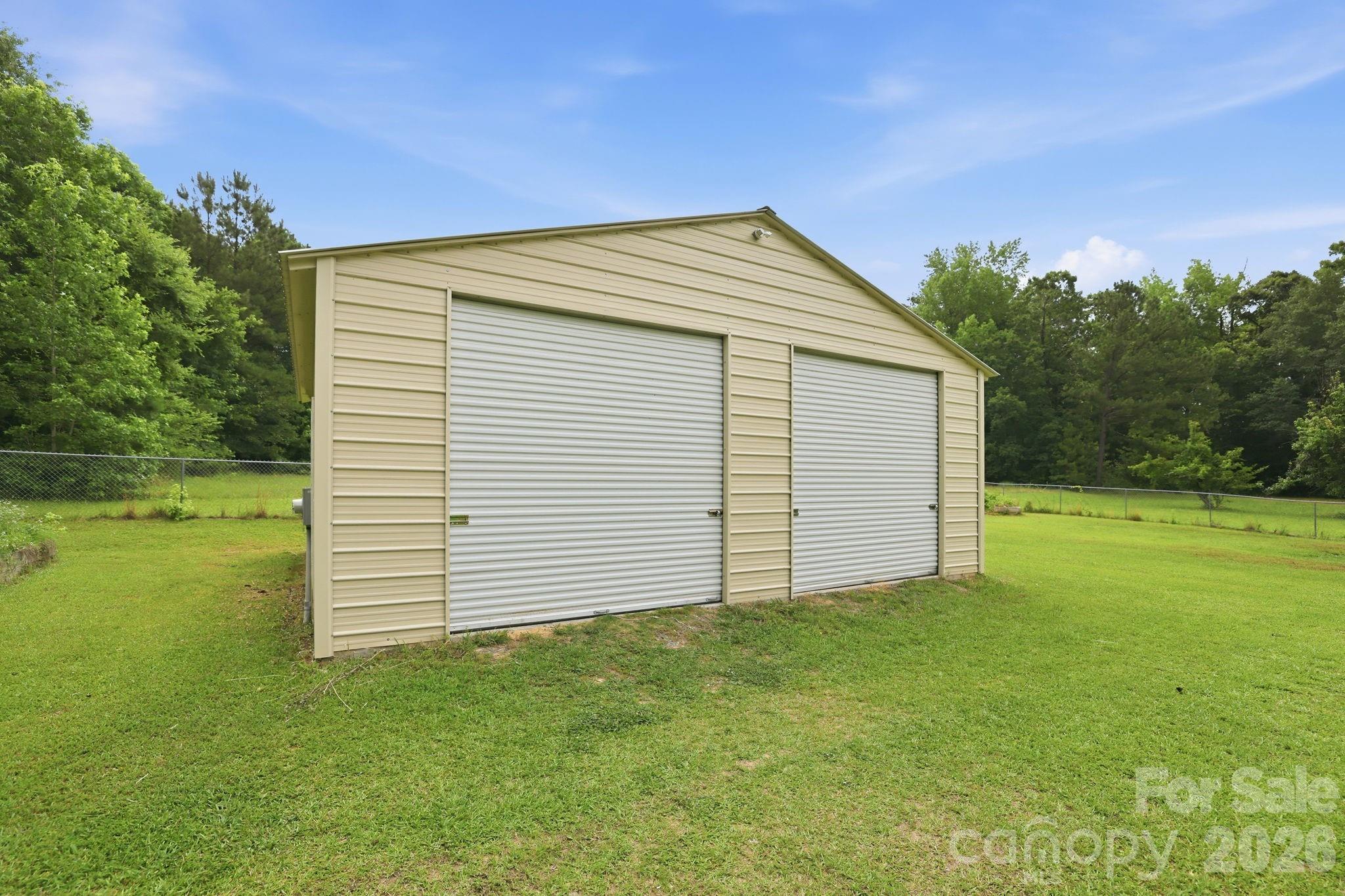 364 Dana Drive — Catawba