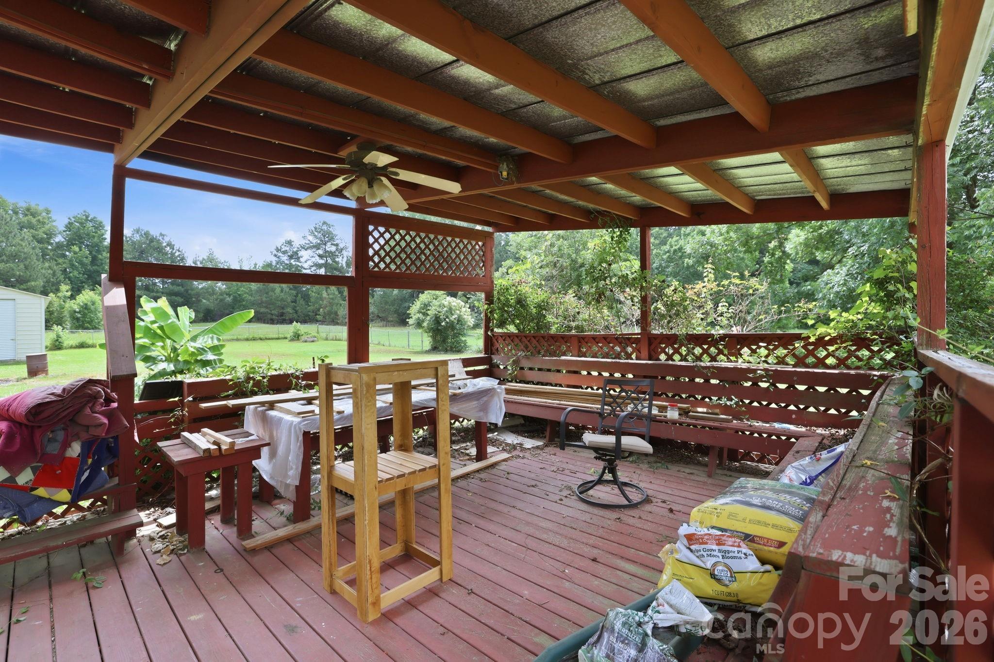 364 Dana Drive — Catawba