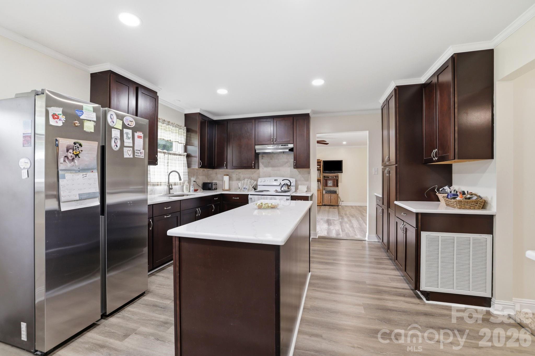 364 Dana Drive — Catawba