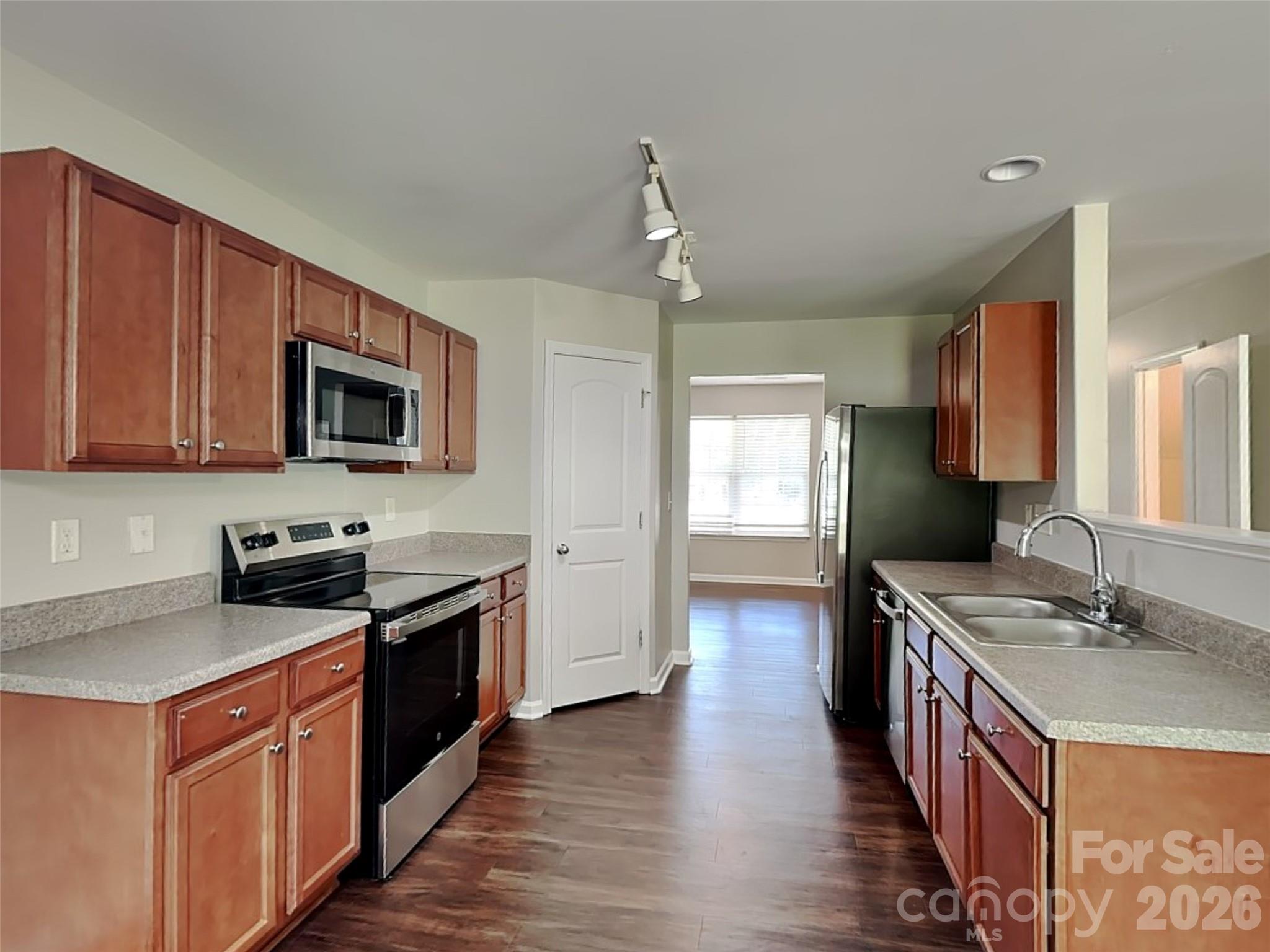 604 Hunley Street — Monroe