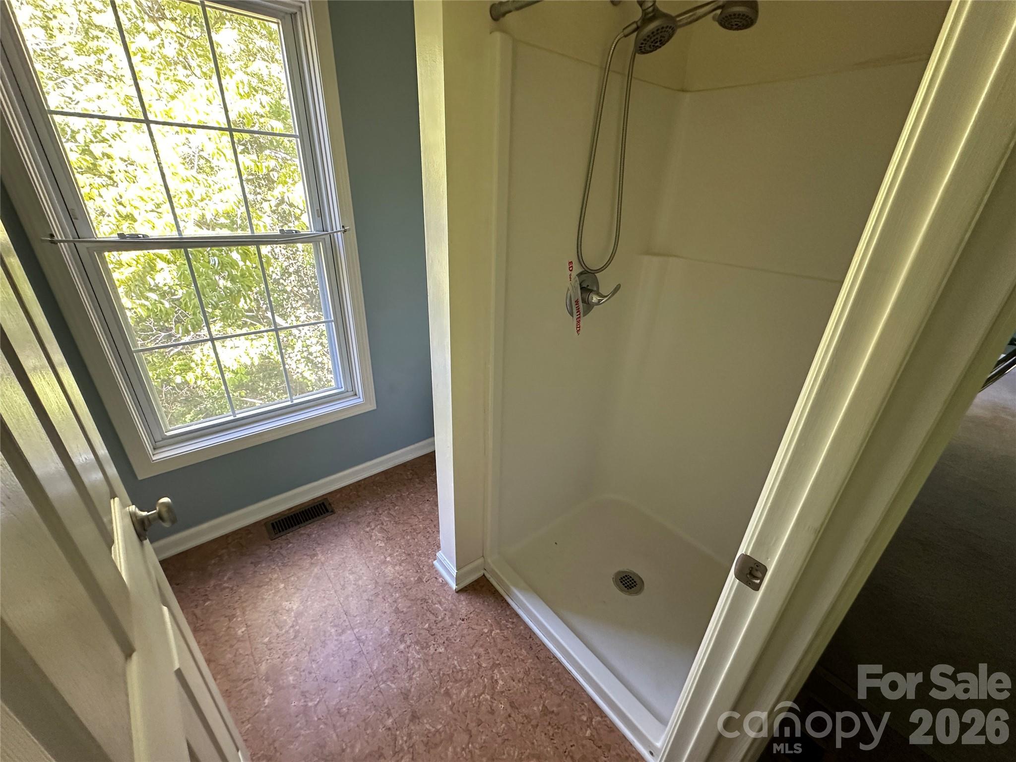 126 Ridgeline Road — Clyde