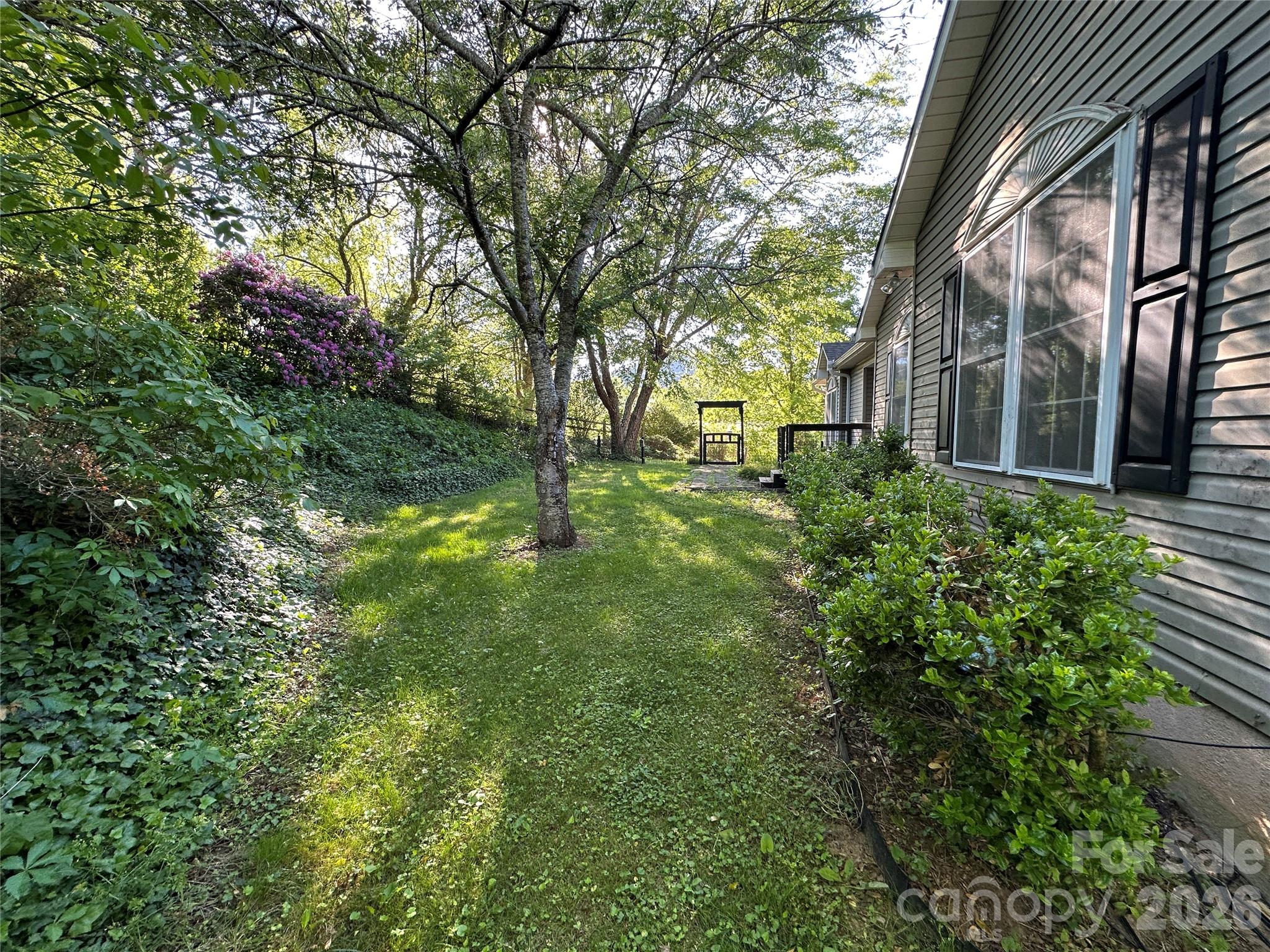 126 Ridgeline Road — Clyde