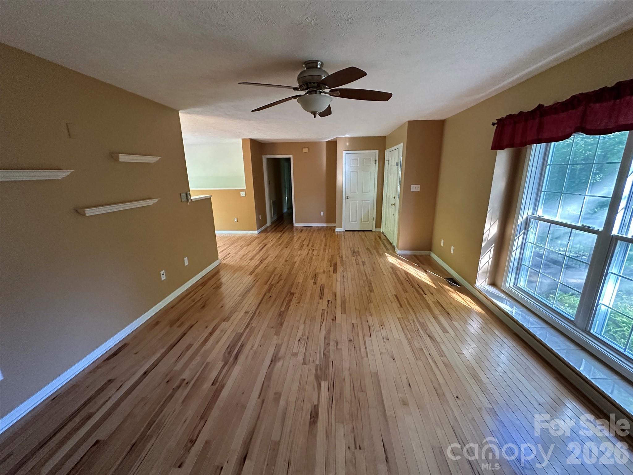126 Ridgeline Road — Clyde
