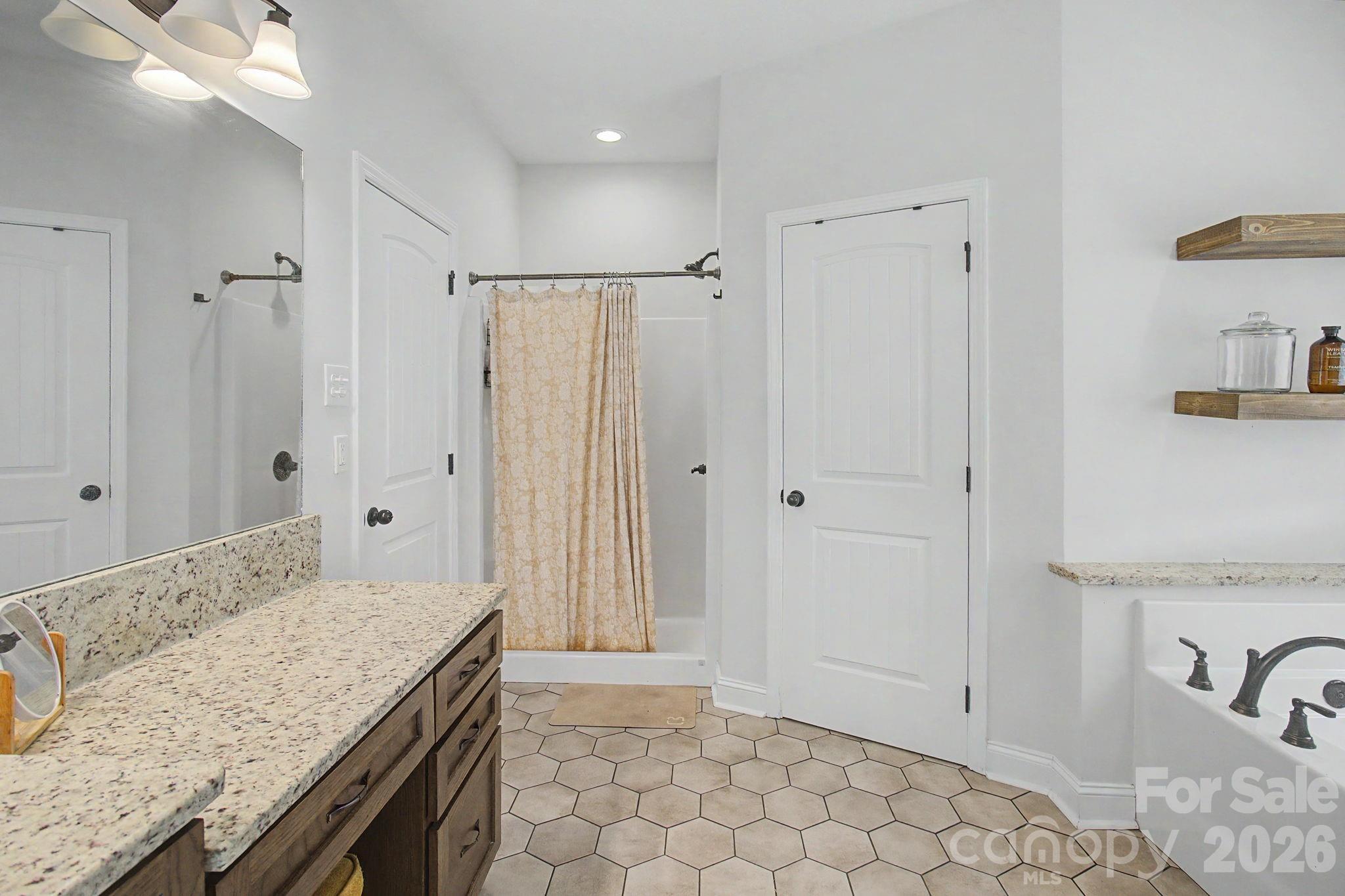 300 Green Meadow Lane — Mars Hill