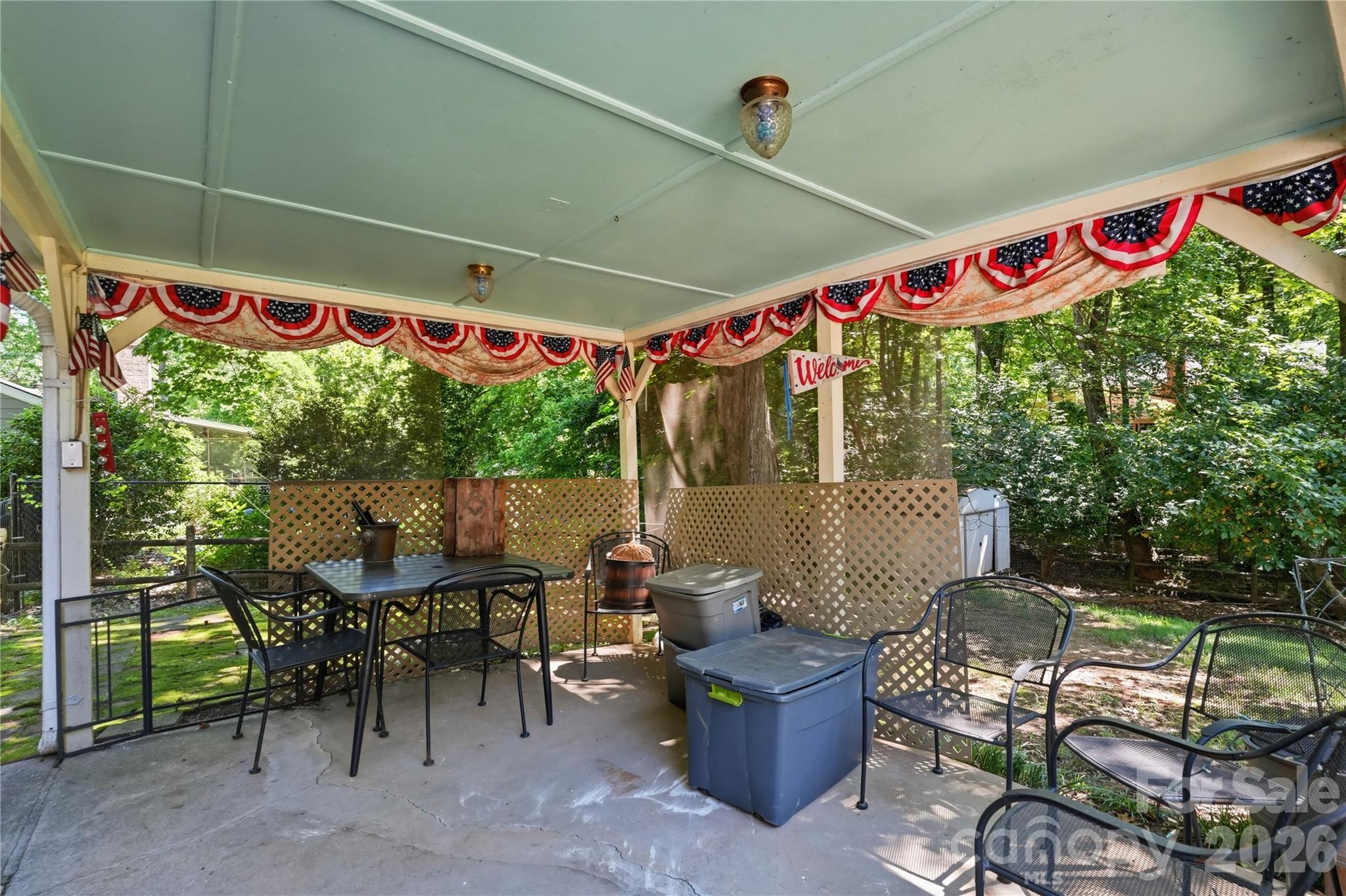 7626 Winterset Drive — Charlotte