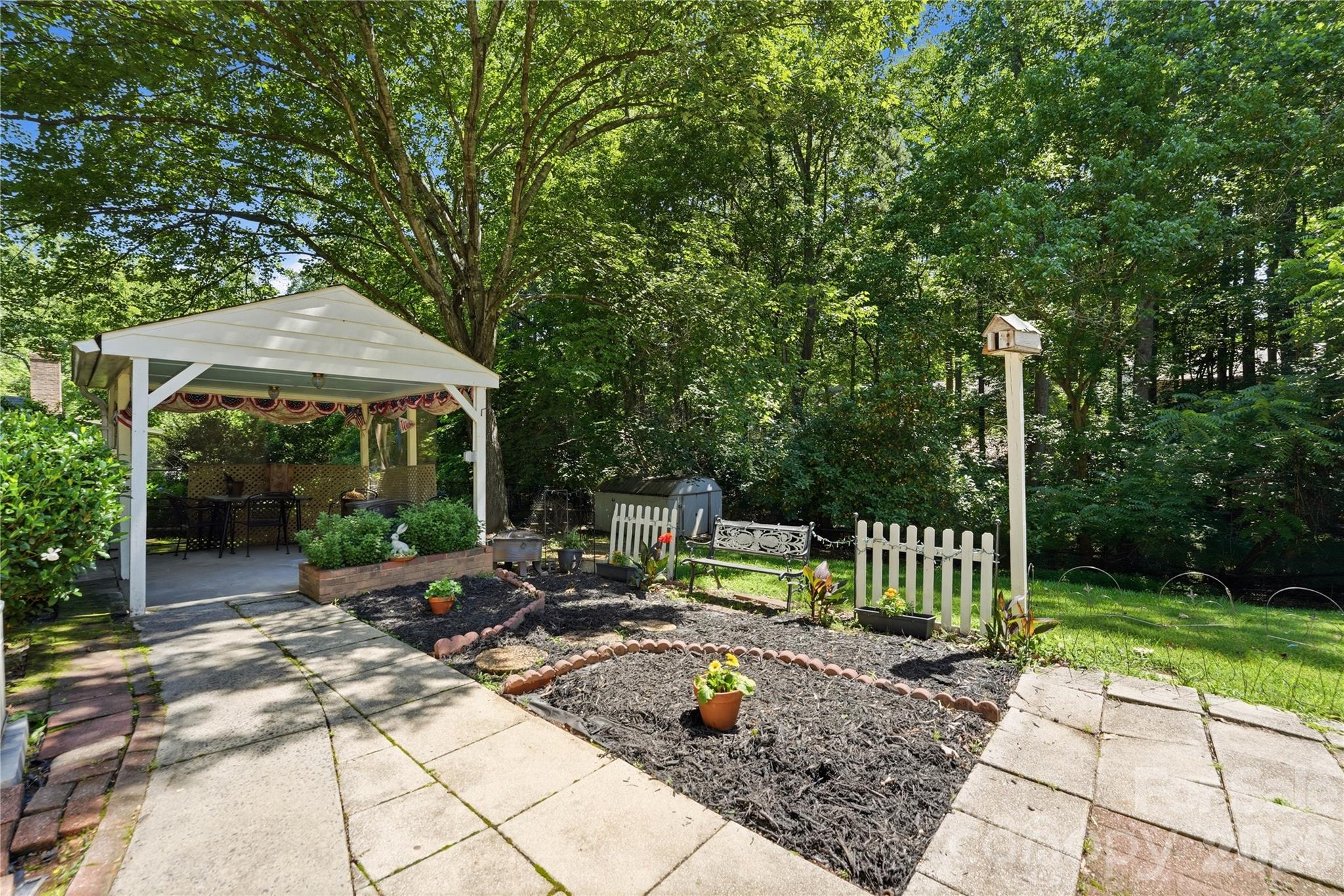 7626 Winterset Drive — Charlotte