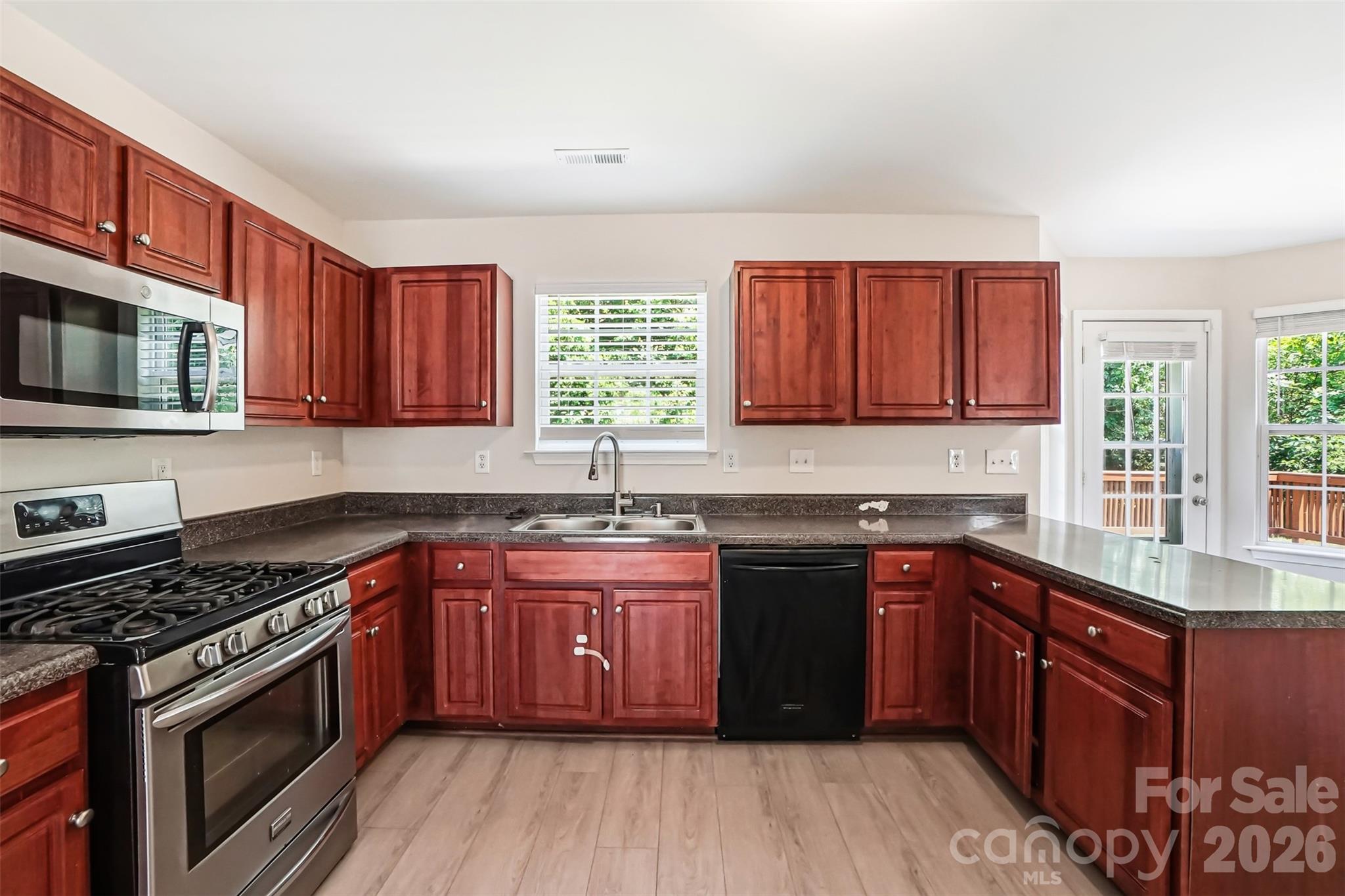 5012 Eagle Creek Drive — Charlotte