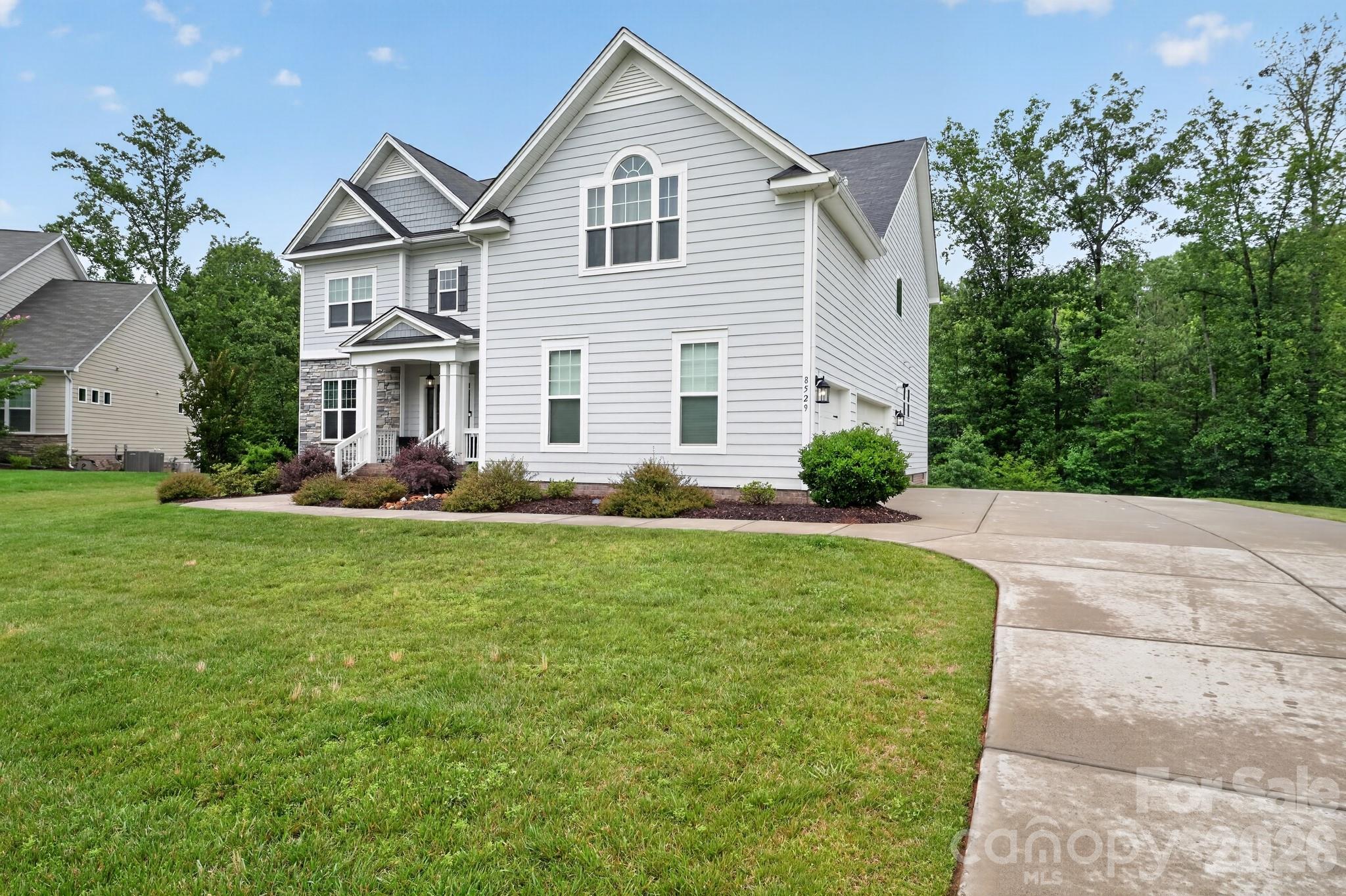 8529 Raven Top Drive — Mint Hill